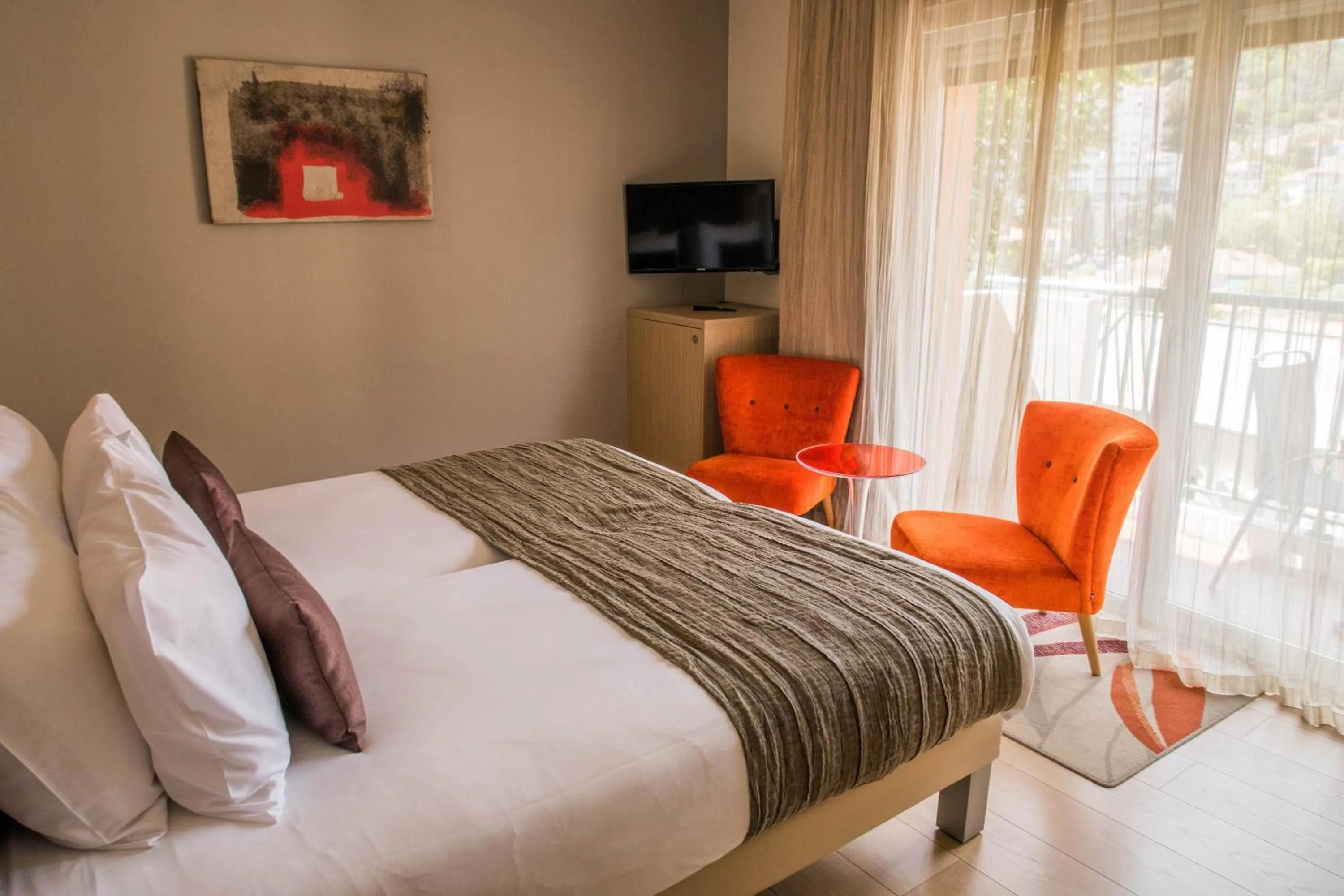 Photo of the whole room, Bed in Princess Et Richmond