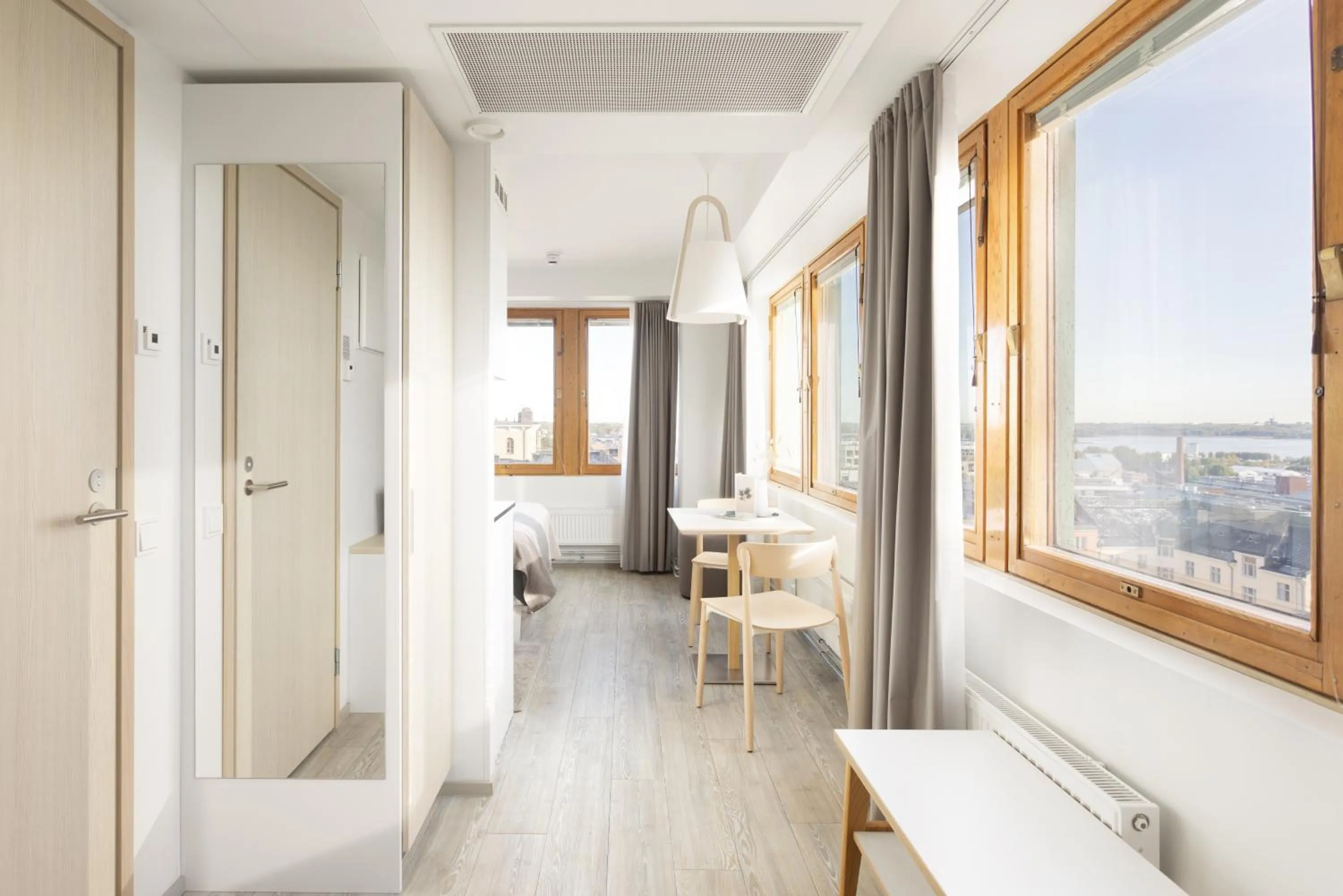 Photo of the whole room, Bed in Noli Sörnäinen