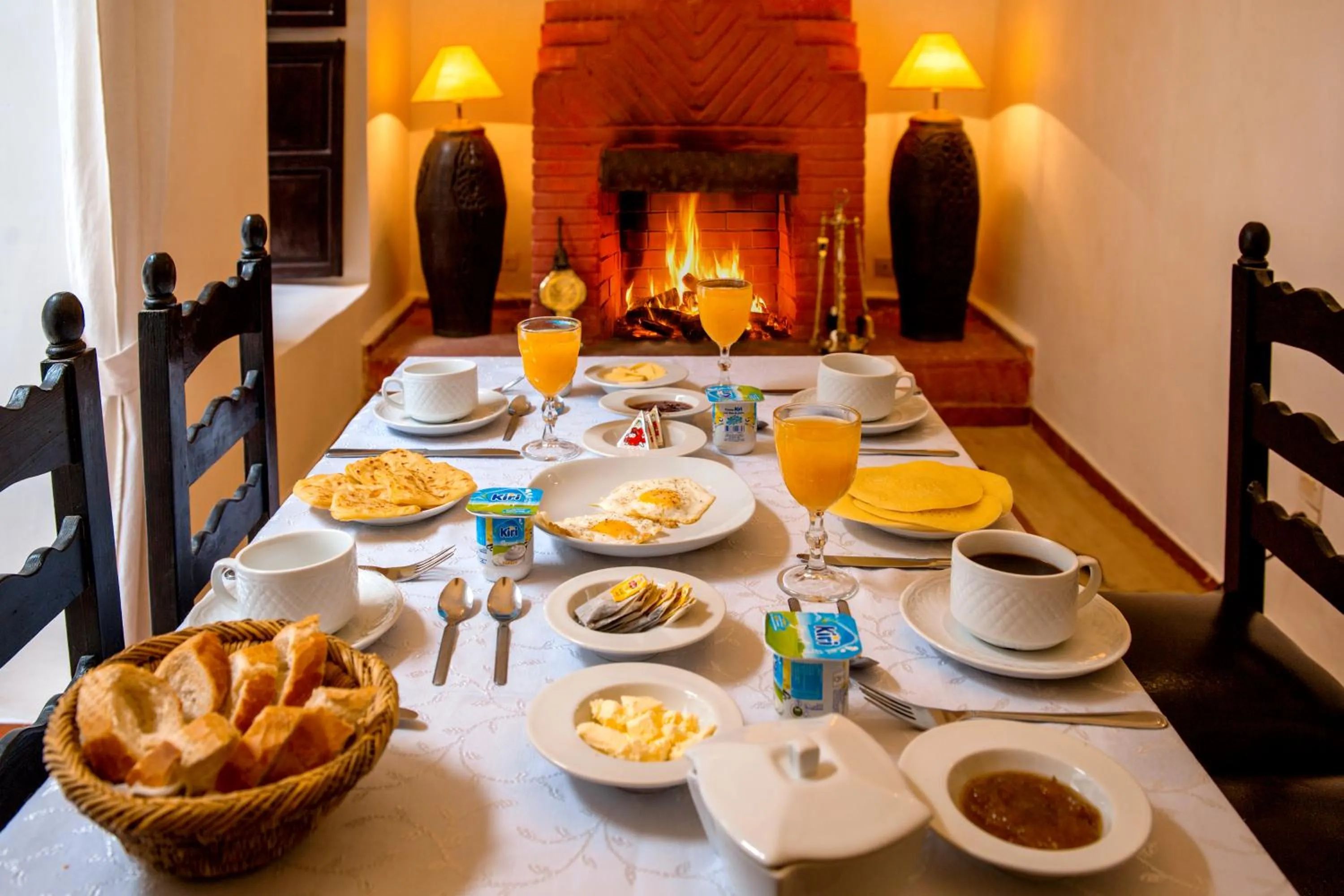 Restaurant/places to eat in Riad Al Jana