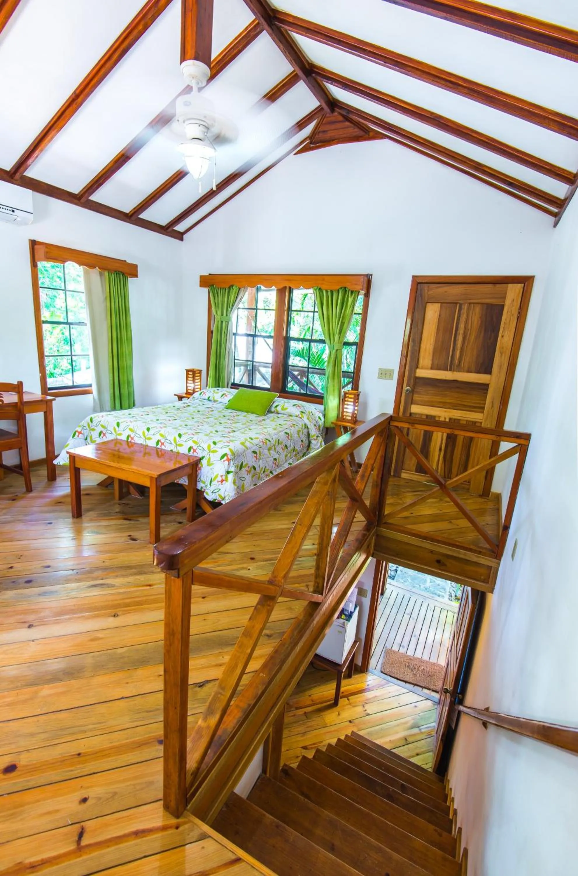 Bedroom, Bed in Las Rocas Resort and Dive Center