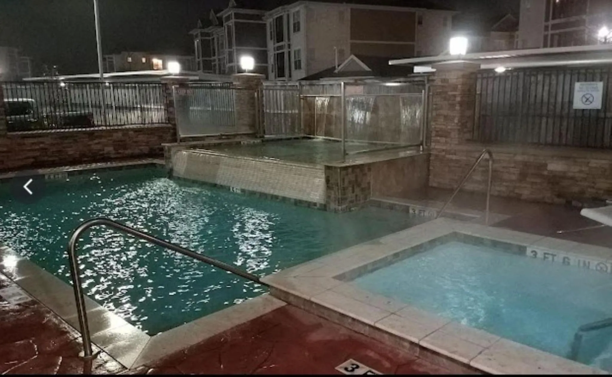 Swimming pool in Fairfield Inn and Suites by Marriott North Spring