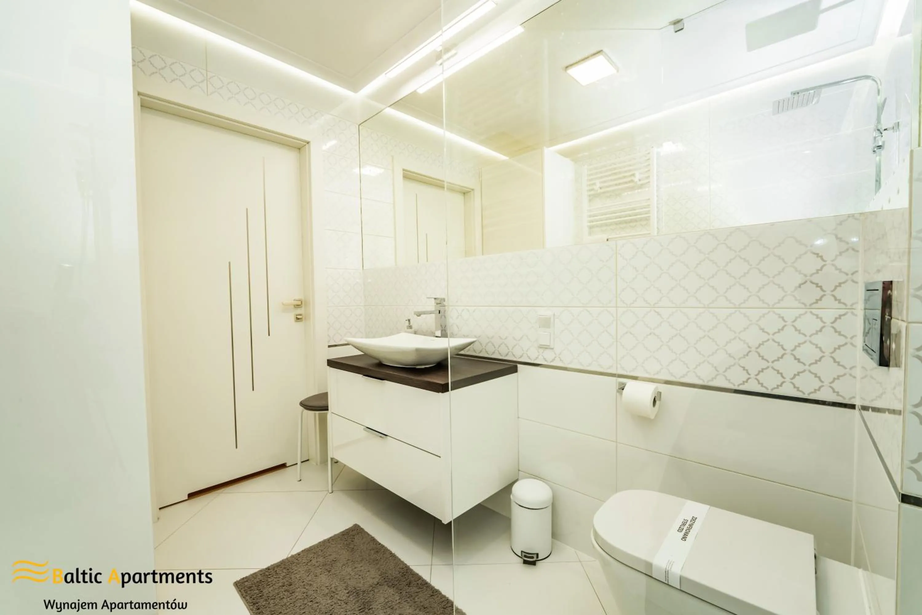 Shower in Baltic Apartments - Apartamenty Bałtyk