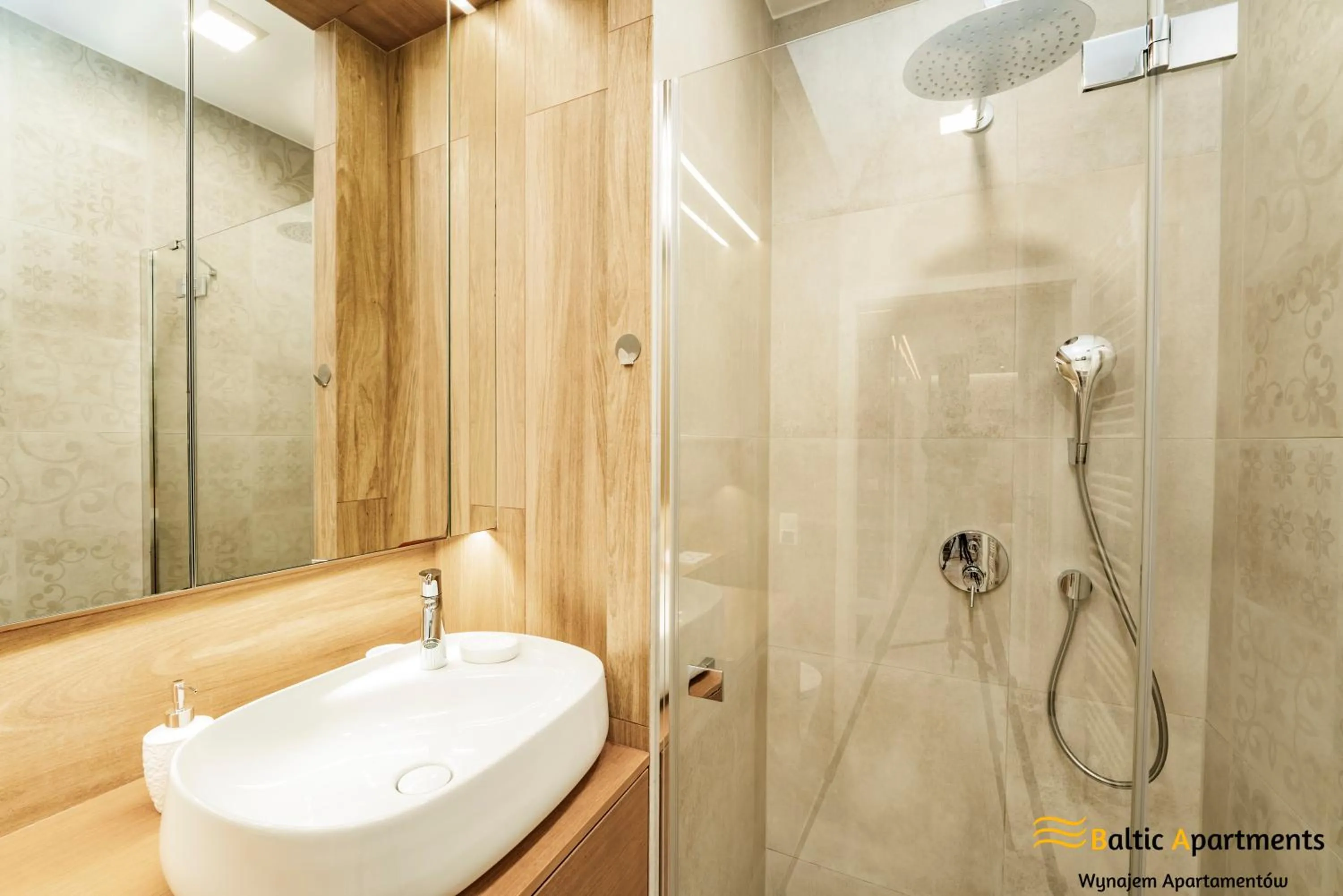 Shower in Baltic Apartments - Apartamenty Bałtyk