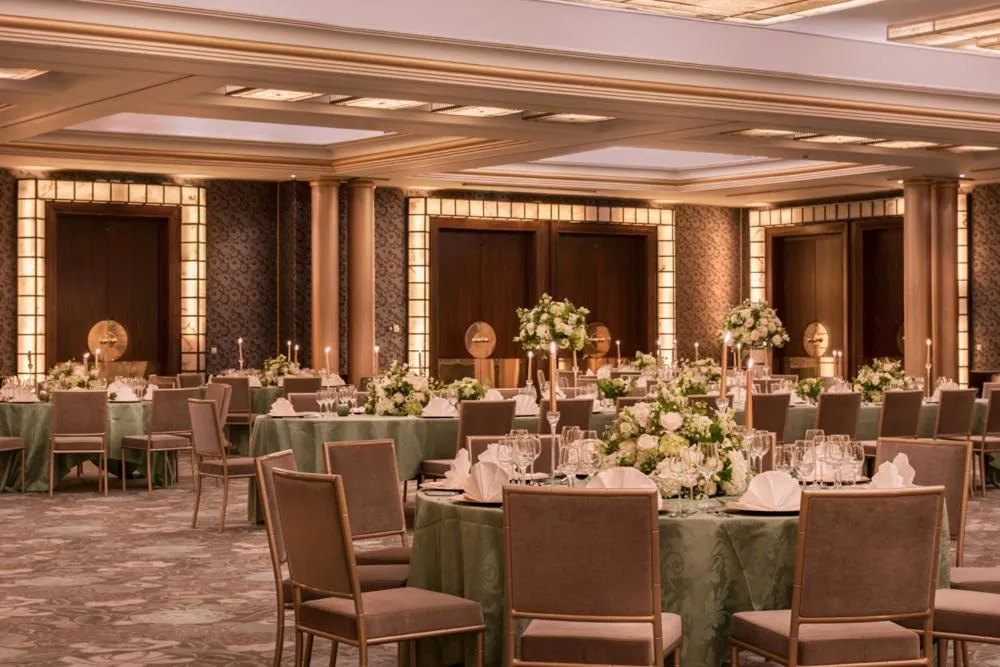 Meeting/conference room in L'Hôtel du Collectionneur Paris