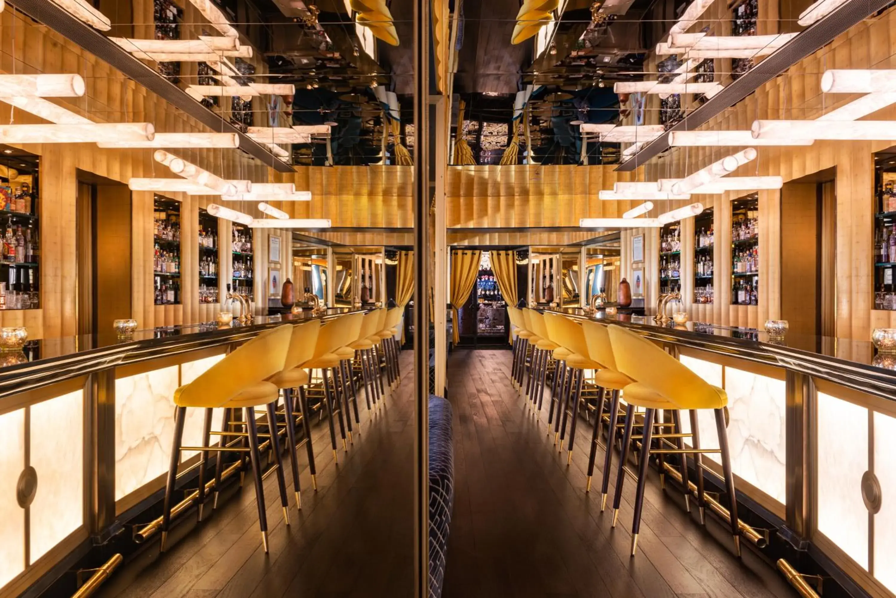 Restaurant/places to eat in L'Hôtel du Collectionneur Paris Restaurant/places to eat in L'Hôtel du Collectionneur Paris