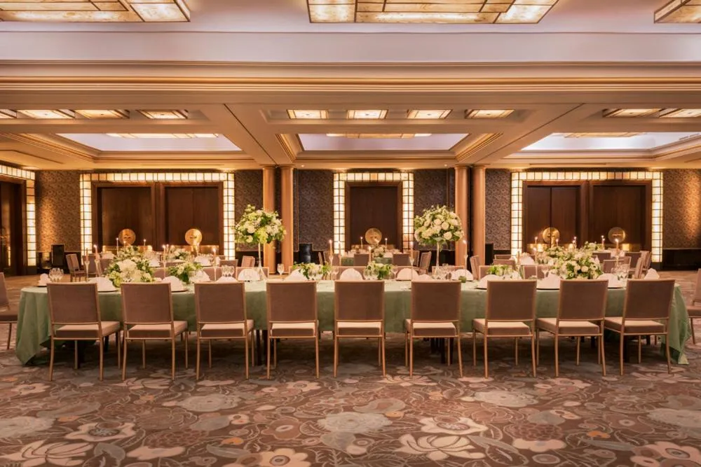 Meeting/conference room in L'Hôtel du Collectionneur Paris