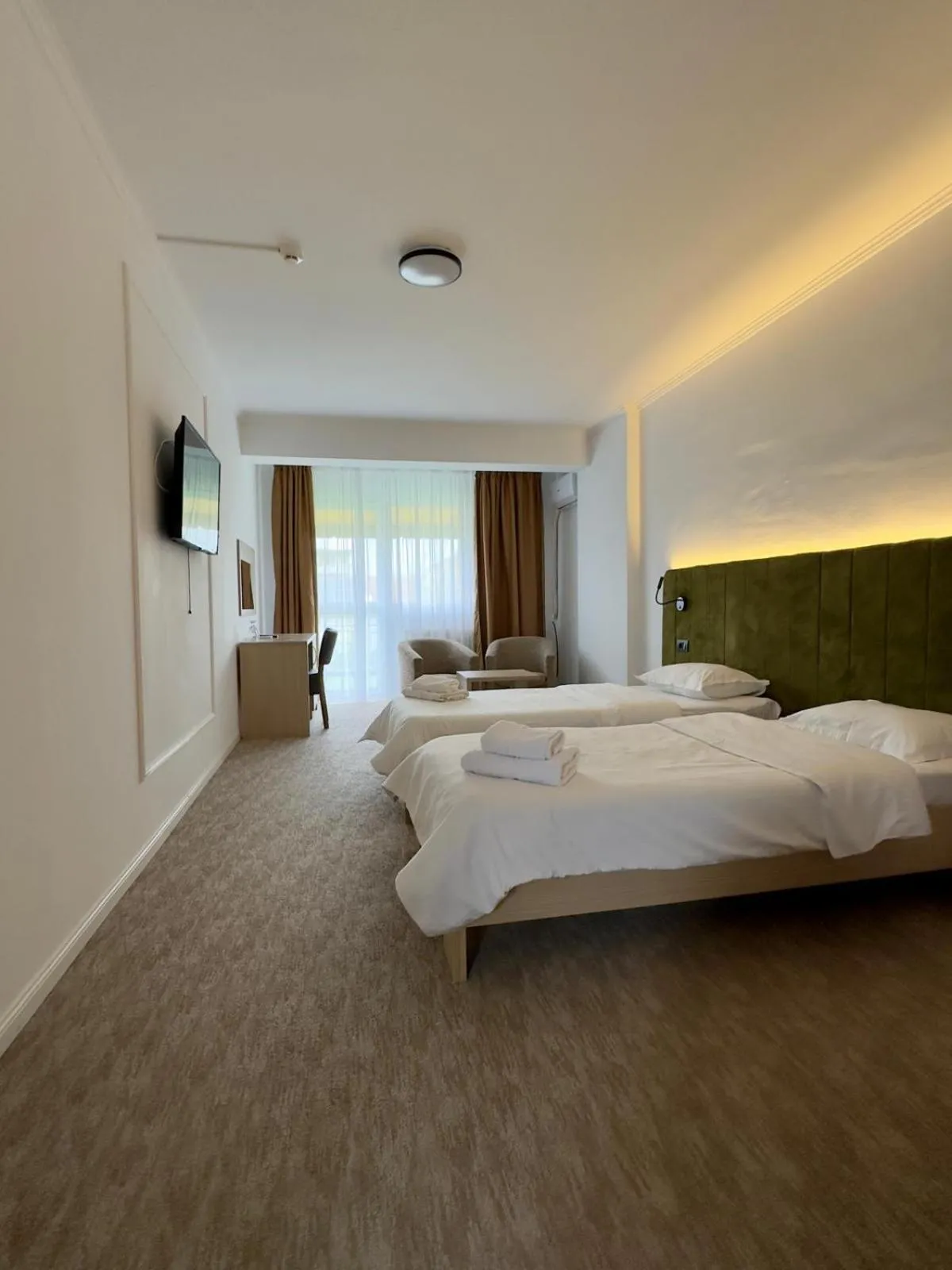 Photo of the whole room, Bed in Hotel Gala