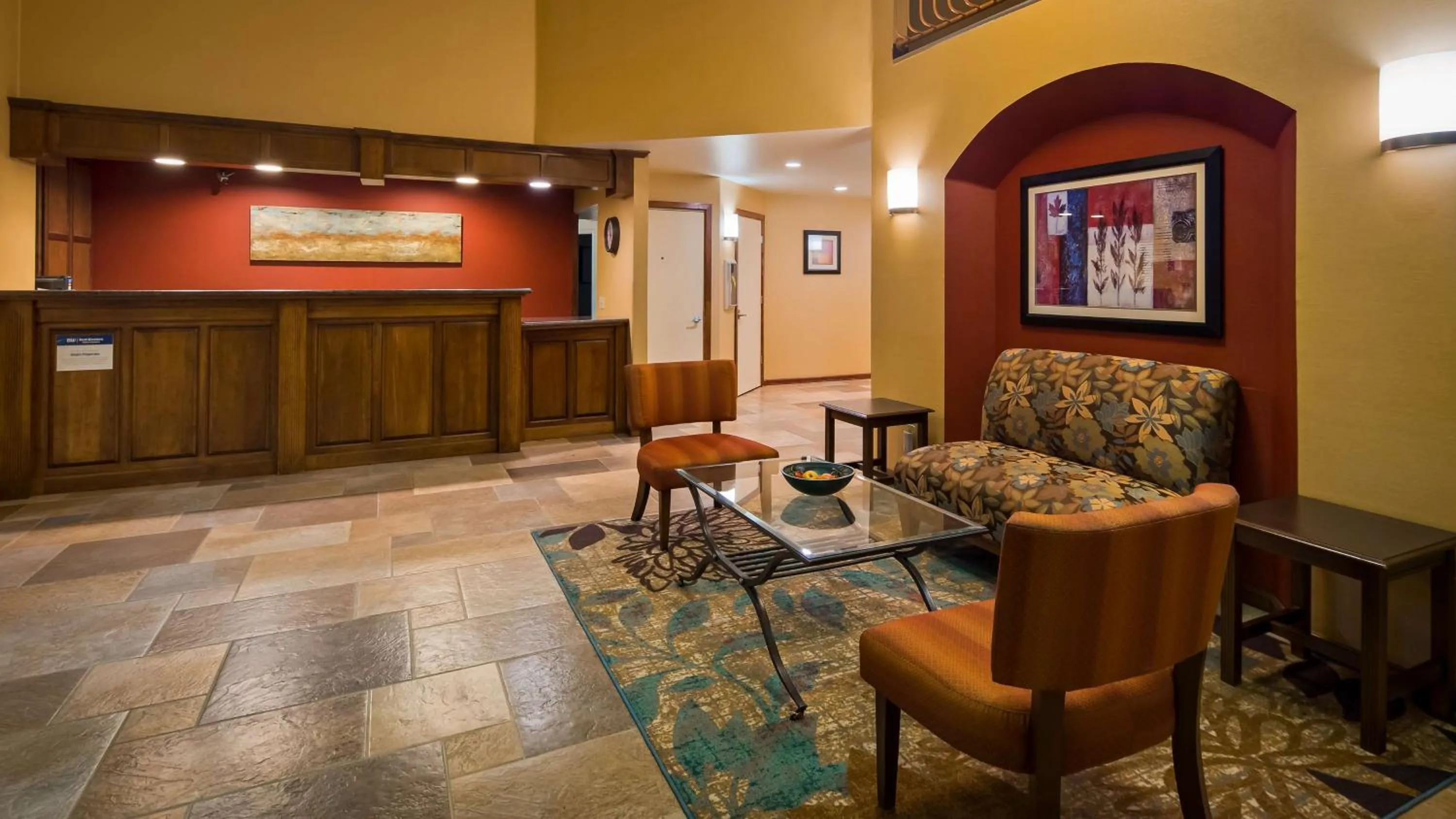 Lobby or reception in Best Western Palm Court Inn