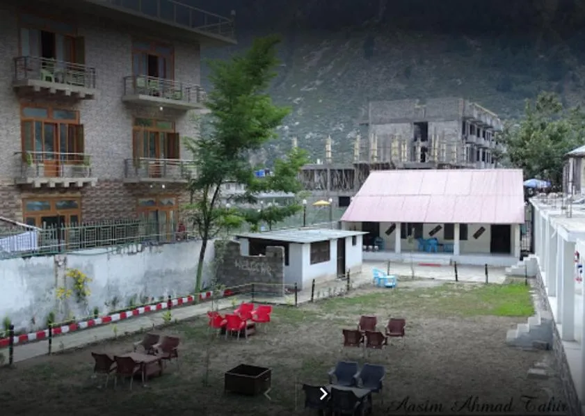 Flora Inn Hotel Naran