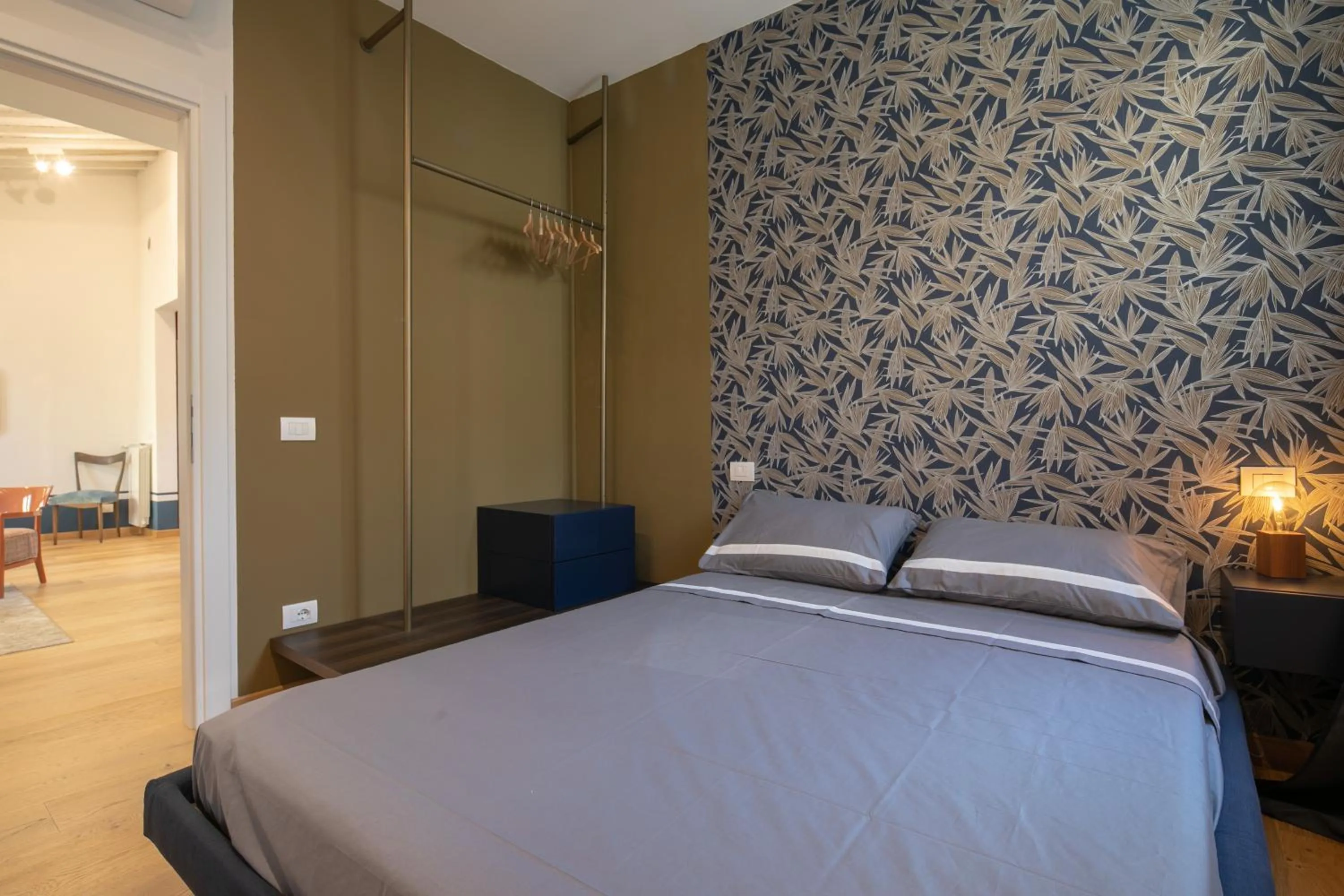 Bed in Nerli Prestige by Mmega