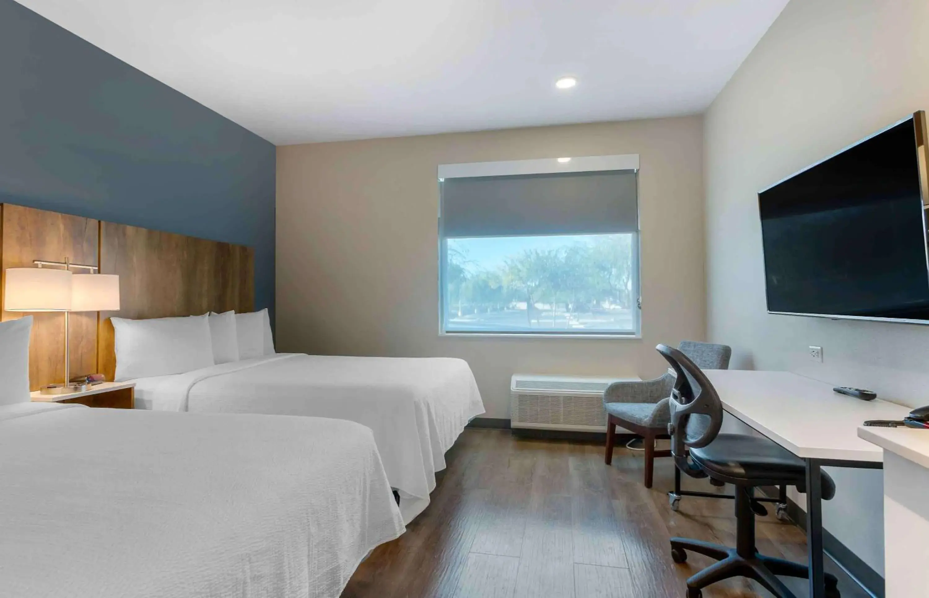 Bedroom, Bed in Extended Stay America Premier Suites - Phoenix - Chandler - Downtown Bedroom, Bed in Extended Stay America Premier Suites - Phoenix - Chandler - Downtown