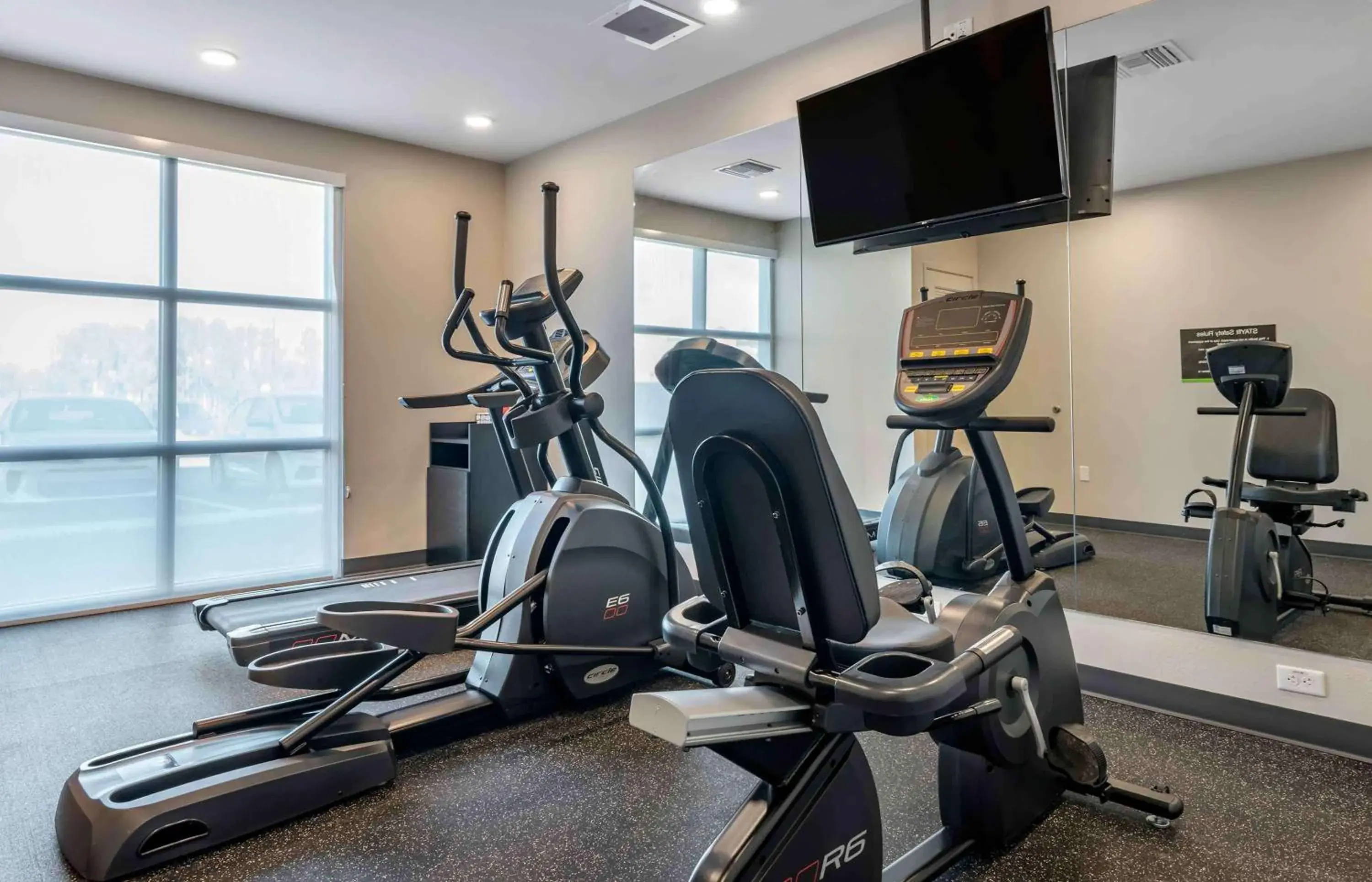Fitness centre/facilities in Extended Stay America Premier Suites - Tampa - Gibsonton - Riverview Fitness centre/facilities in Extended Stay America Premier Suites - Tampa - Gibsonton - Riverview