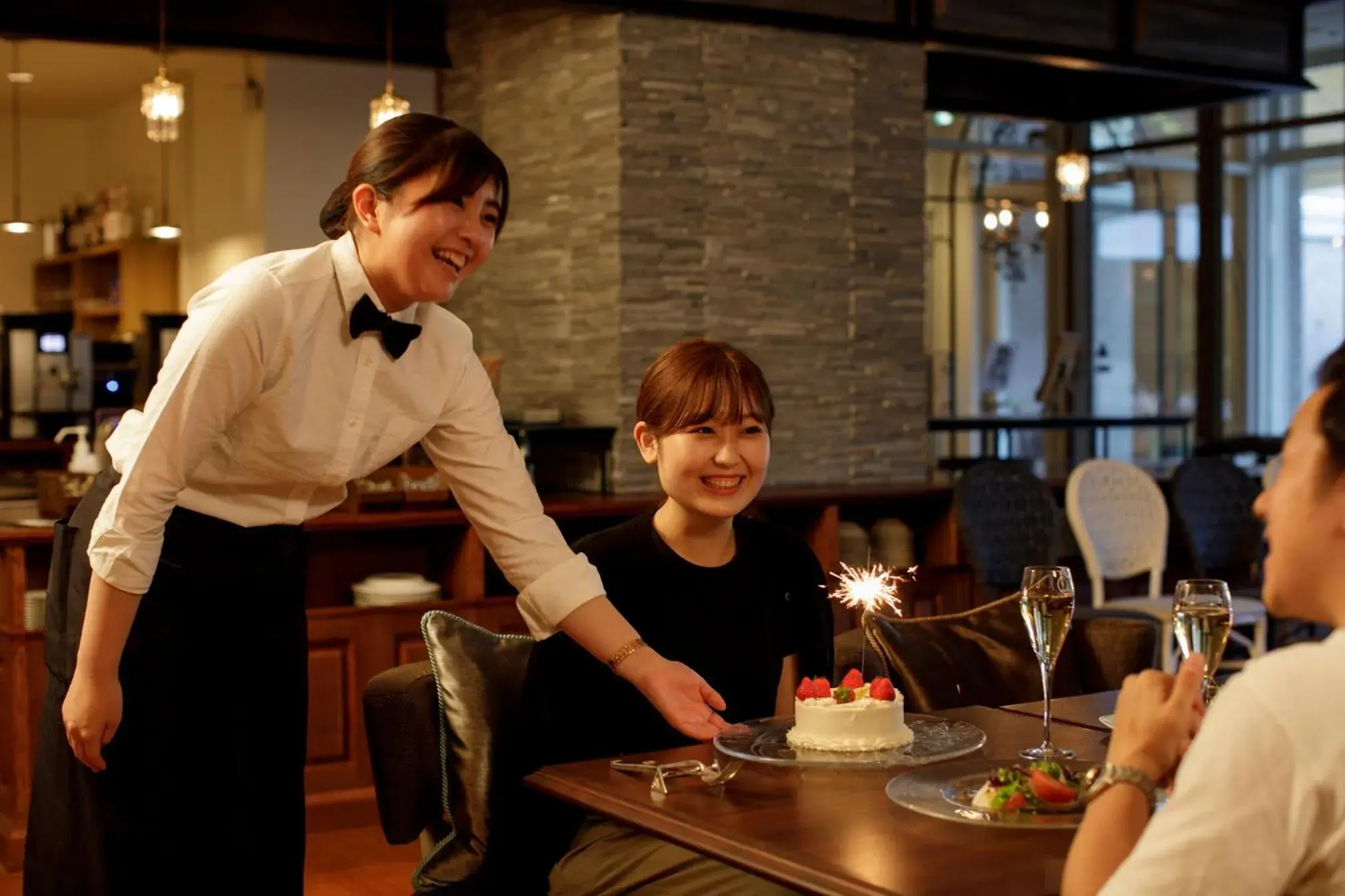 Restaurant/places to eat in Sendai Royal Park Hotel Restaurant/places to eat in Sendai Royal Park Hotel