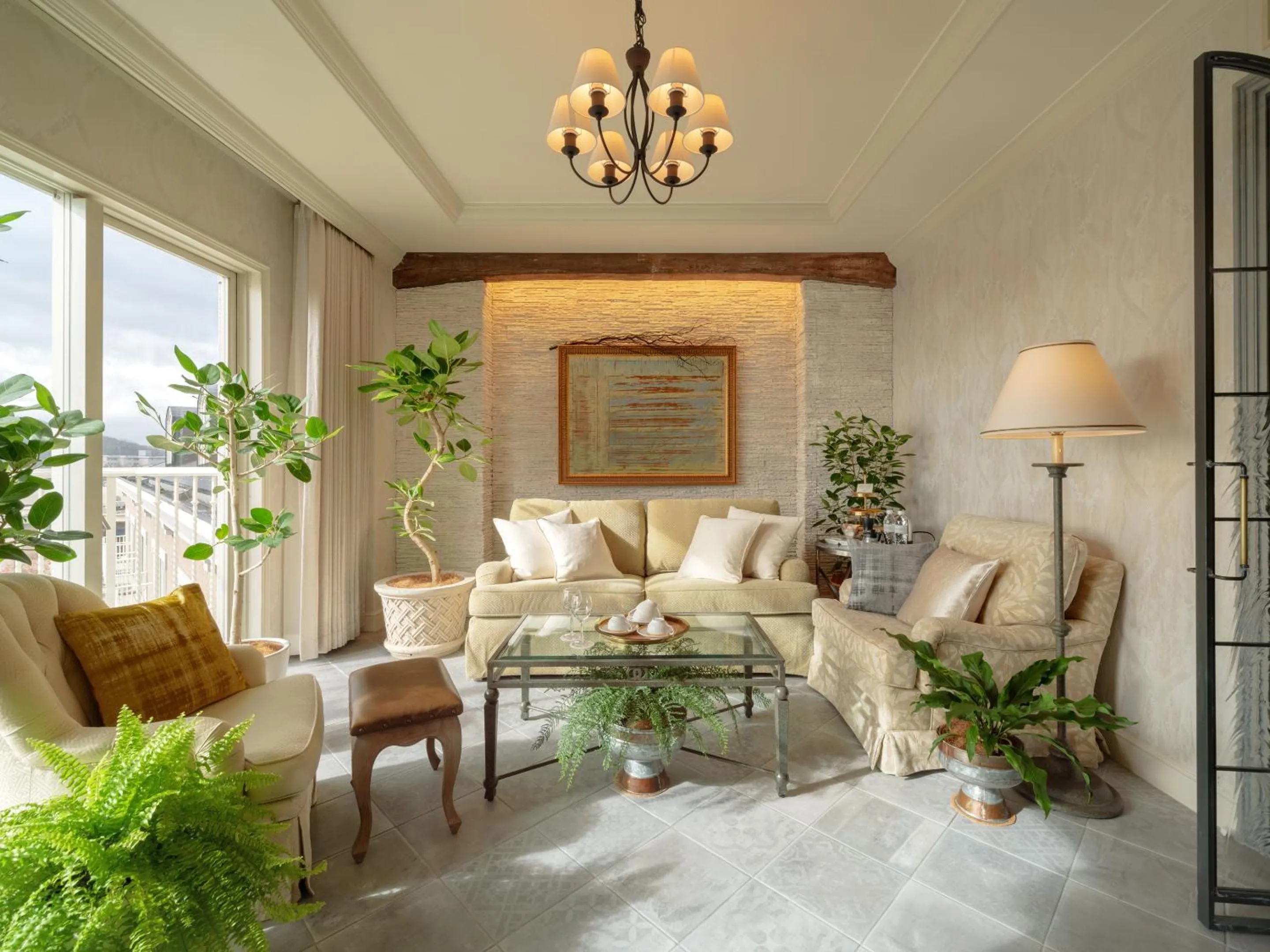 Living room in Sendai Royal Park Hotel