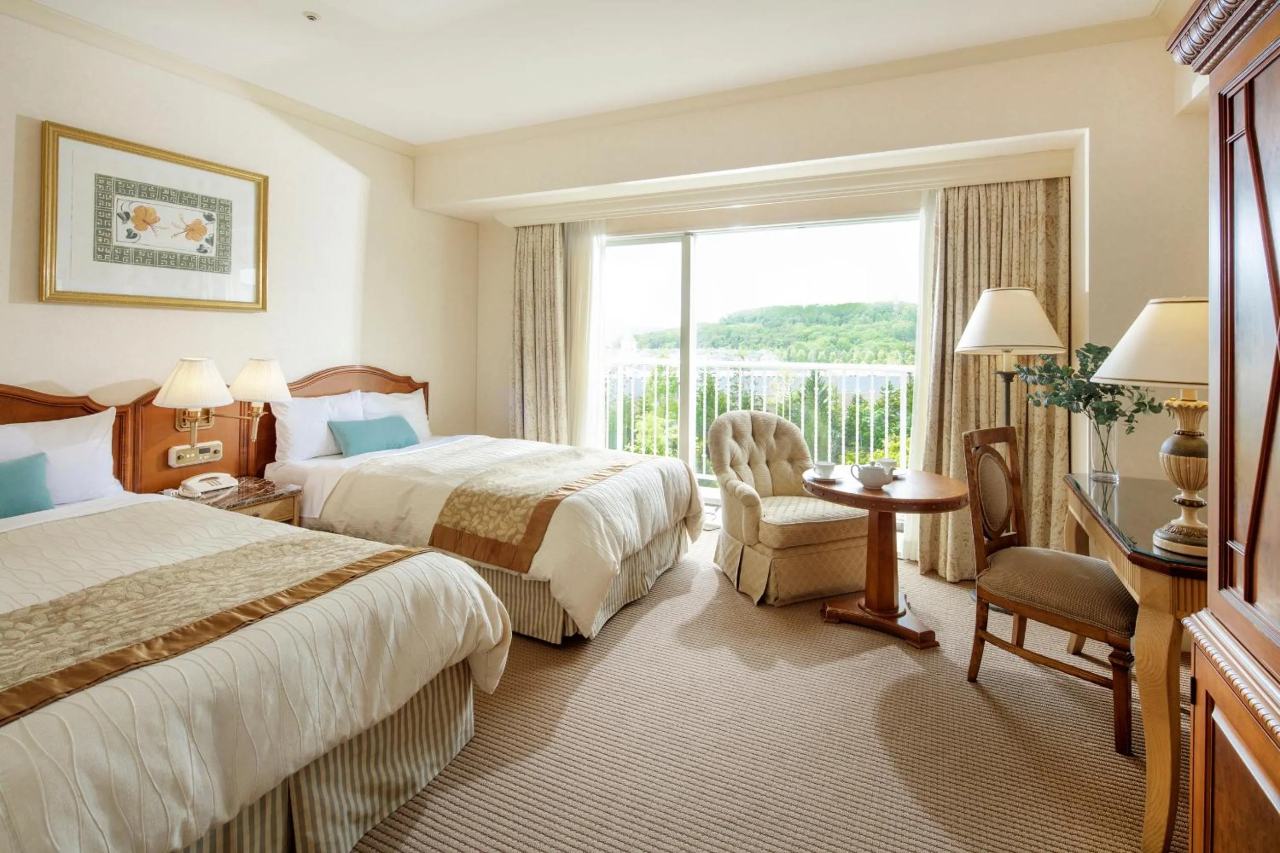 Photo of the whole room, Bed in Sendai Royal Park Hotel