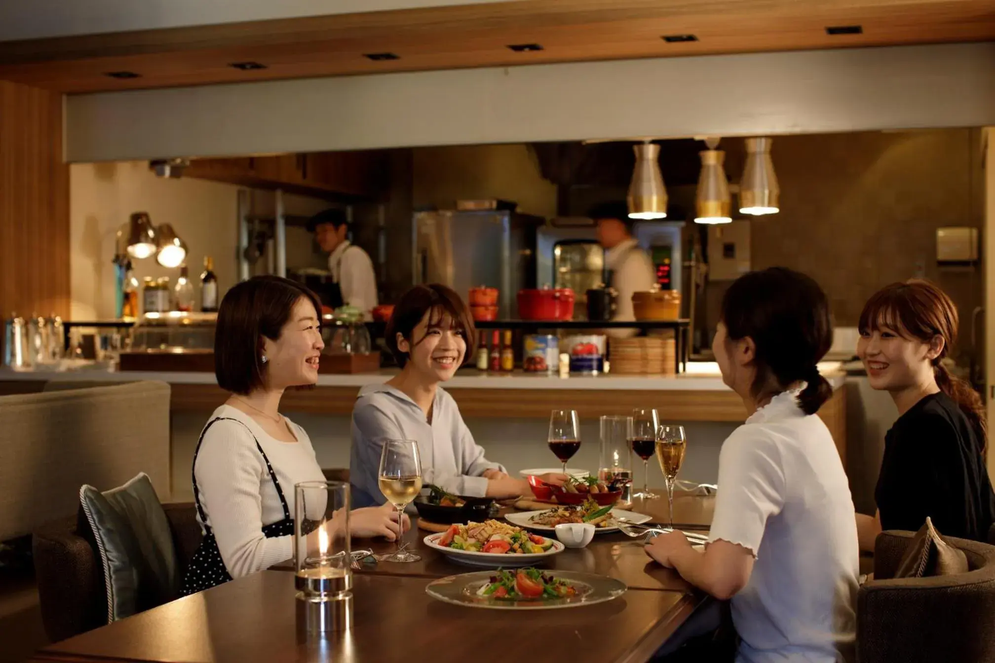 Restaurant/places to eat in Sendai Royal Park Hotel Restaurant/places to eat in Sendai Royal Park Hotel