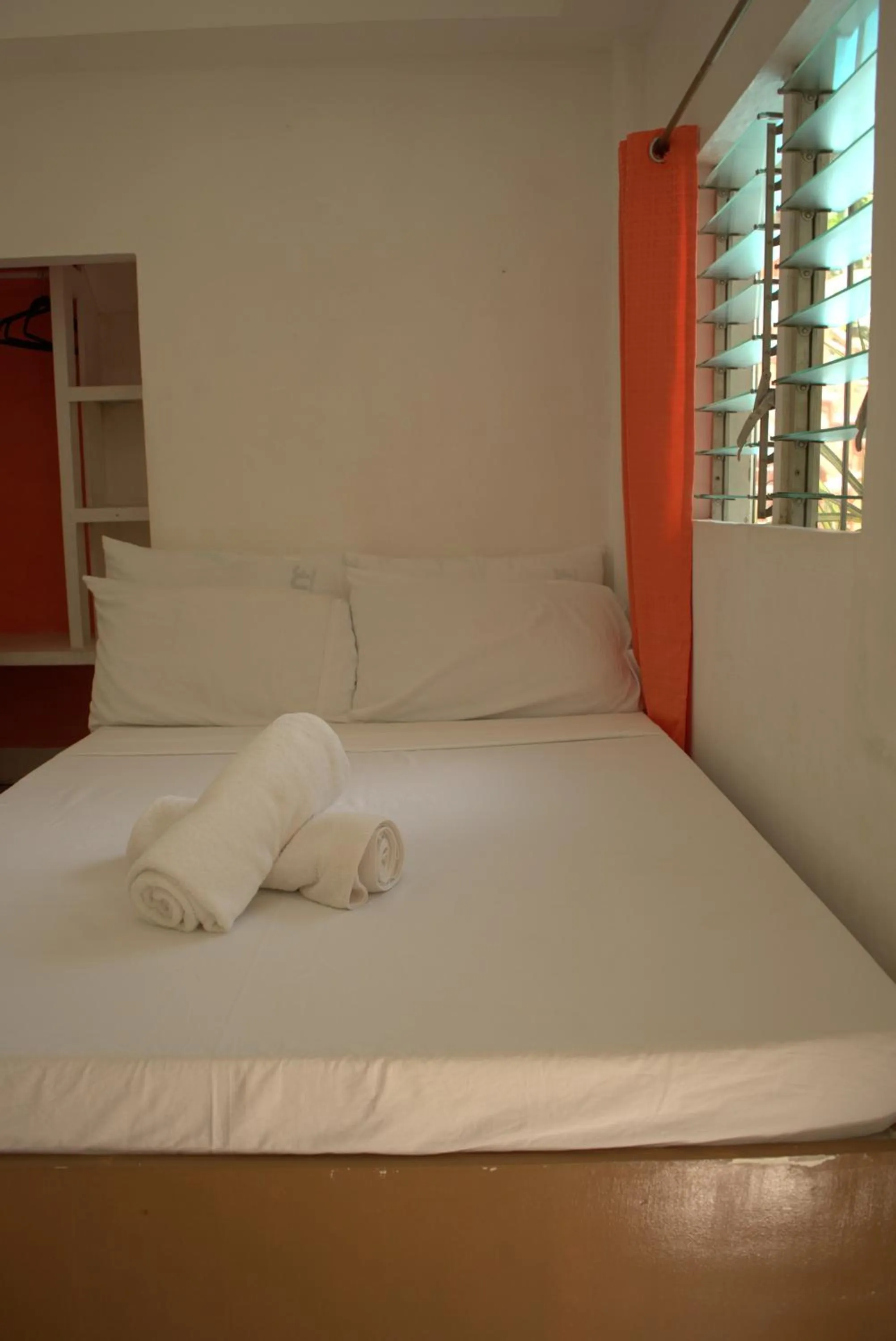 Bed in Stefanie Grace Inn