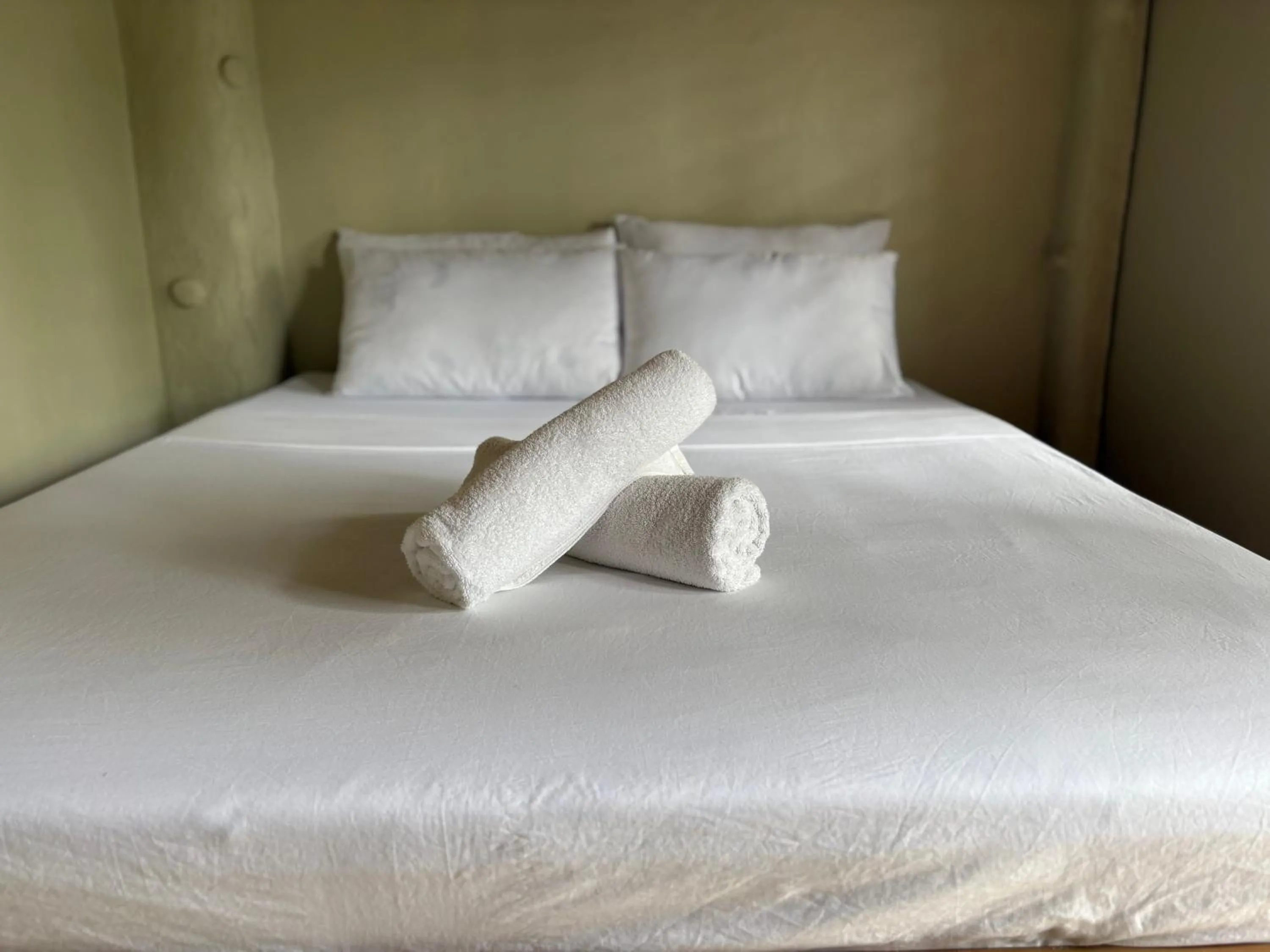 Bed in Stefanie Grace Inn