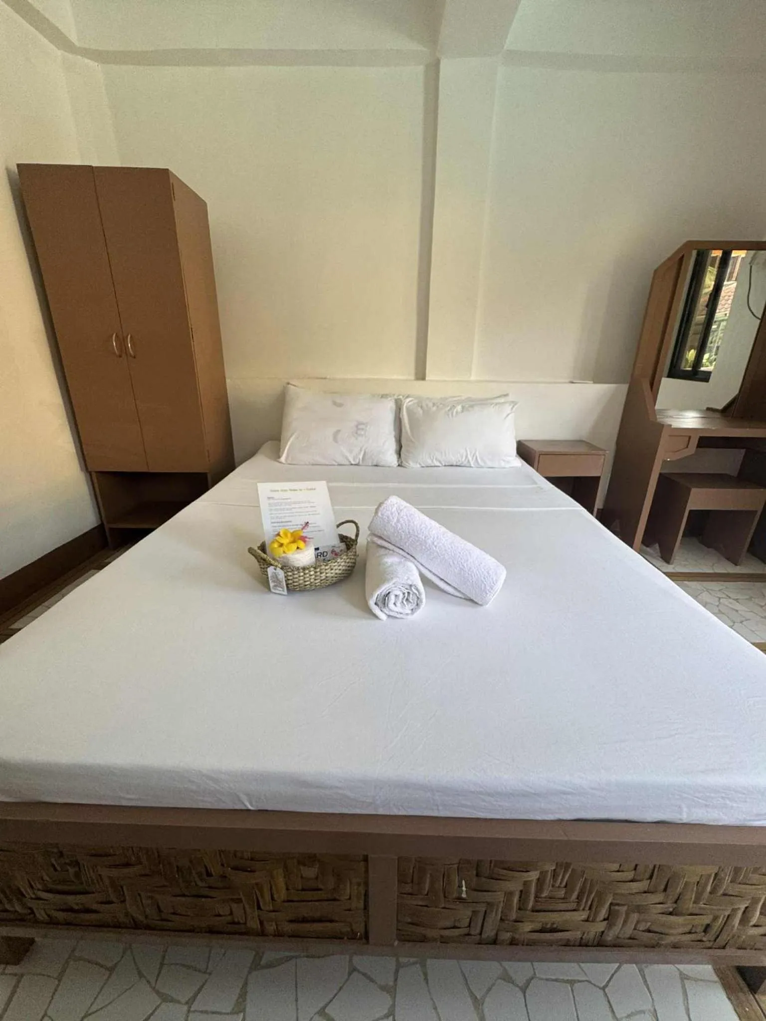 Bed in Stefanie Grace Inn