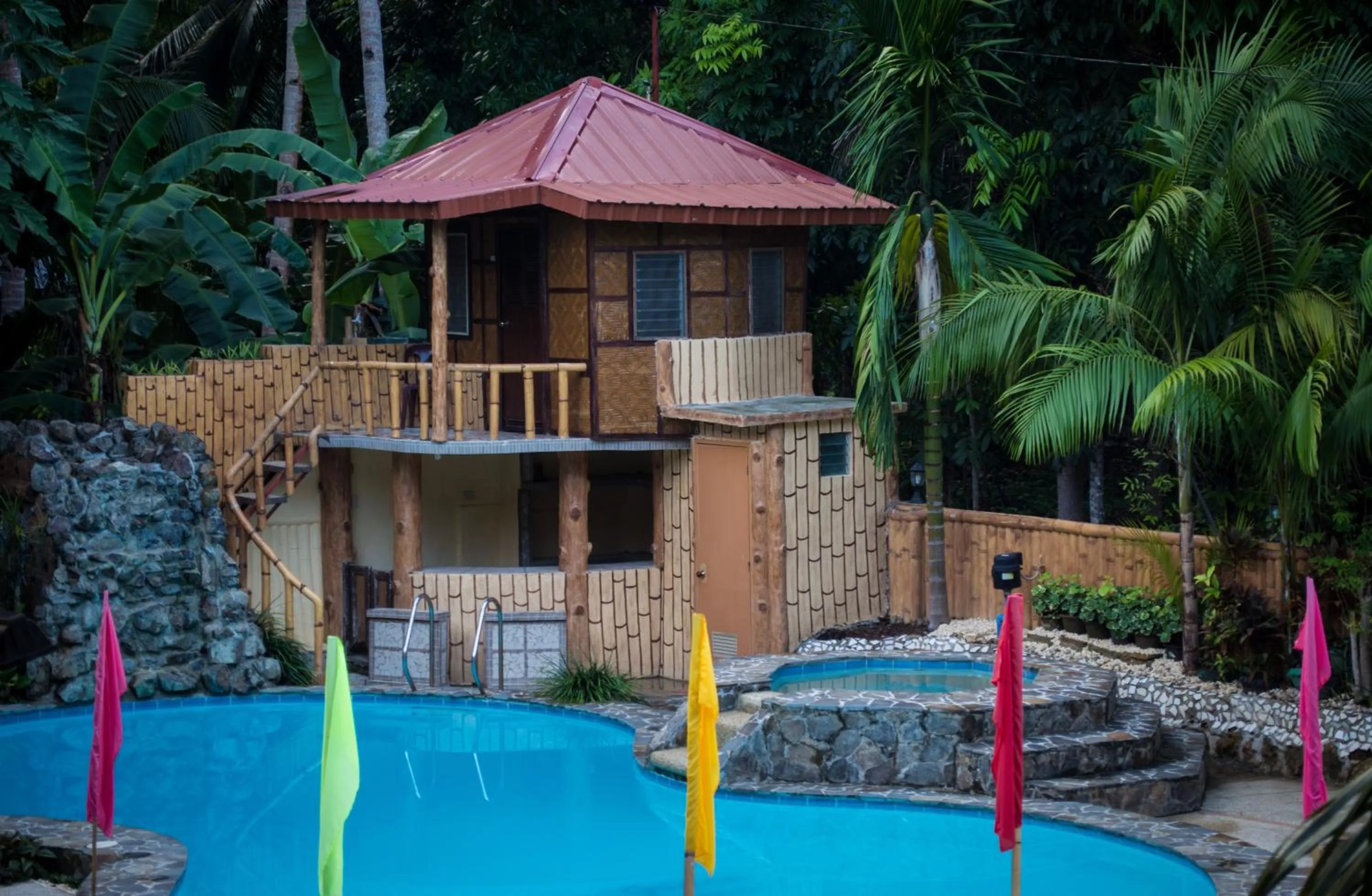 Swimming pool in Stefanie Grace Inn