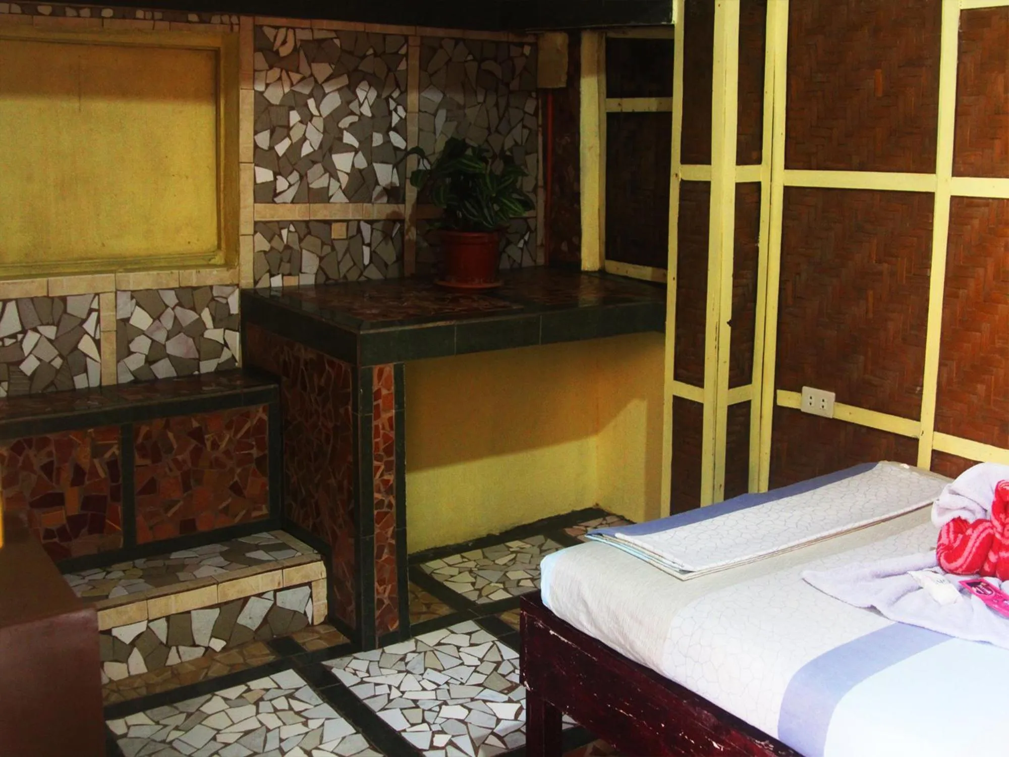 Bed in Stefanie Grace Inn