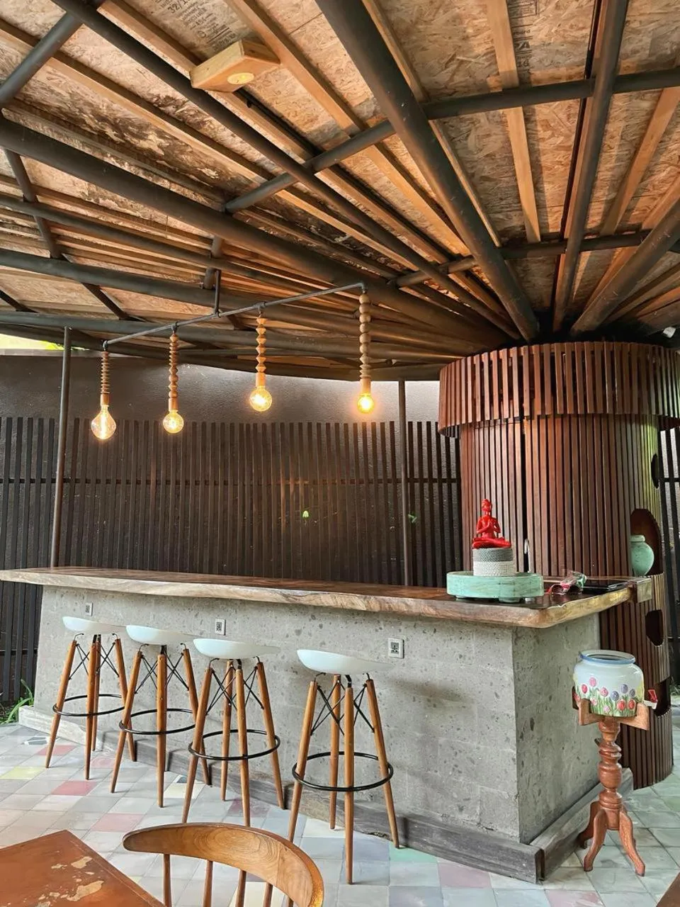 Lounge or bar in The Moonci