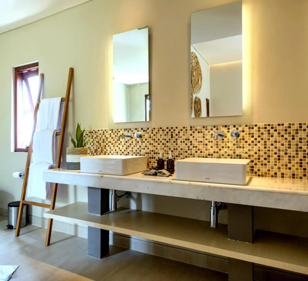 Bathroom in The Moonci
