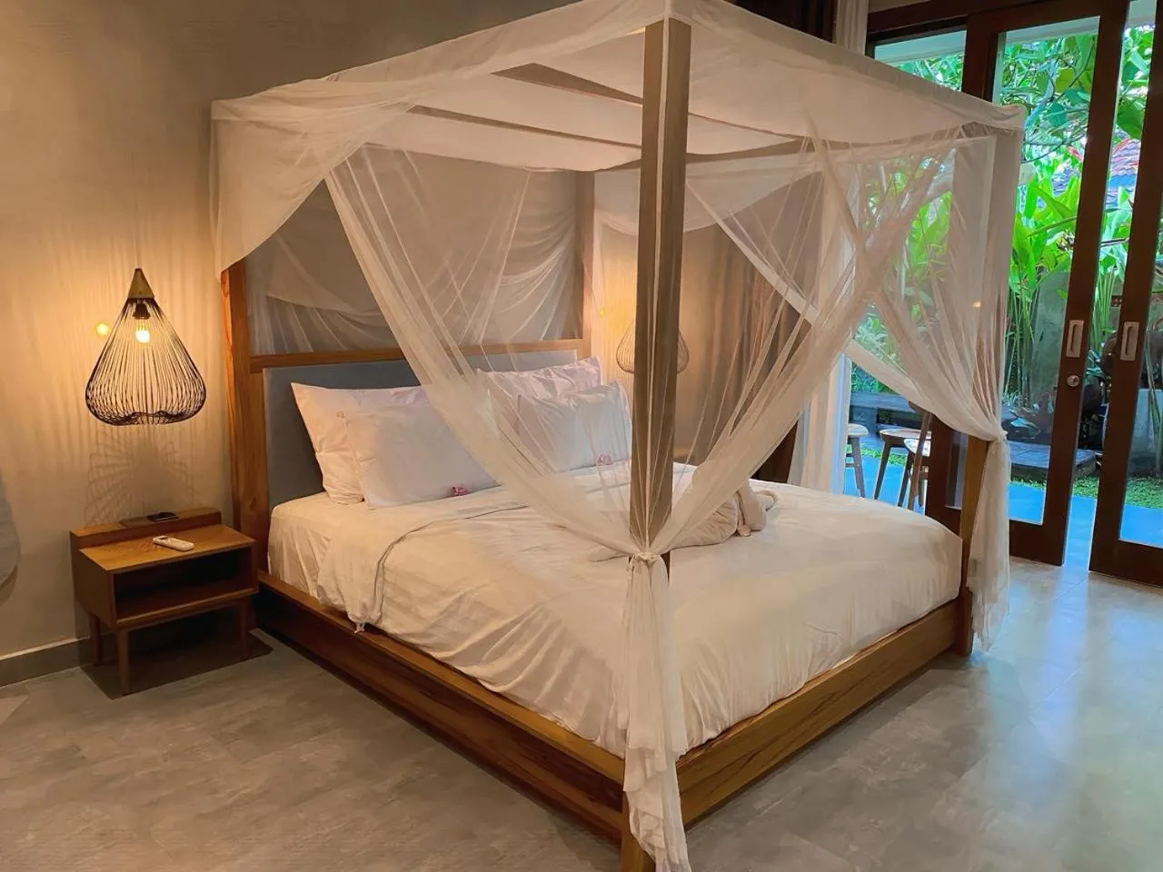 Bed in The Moonci