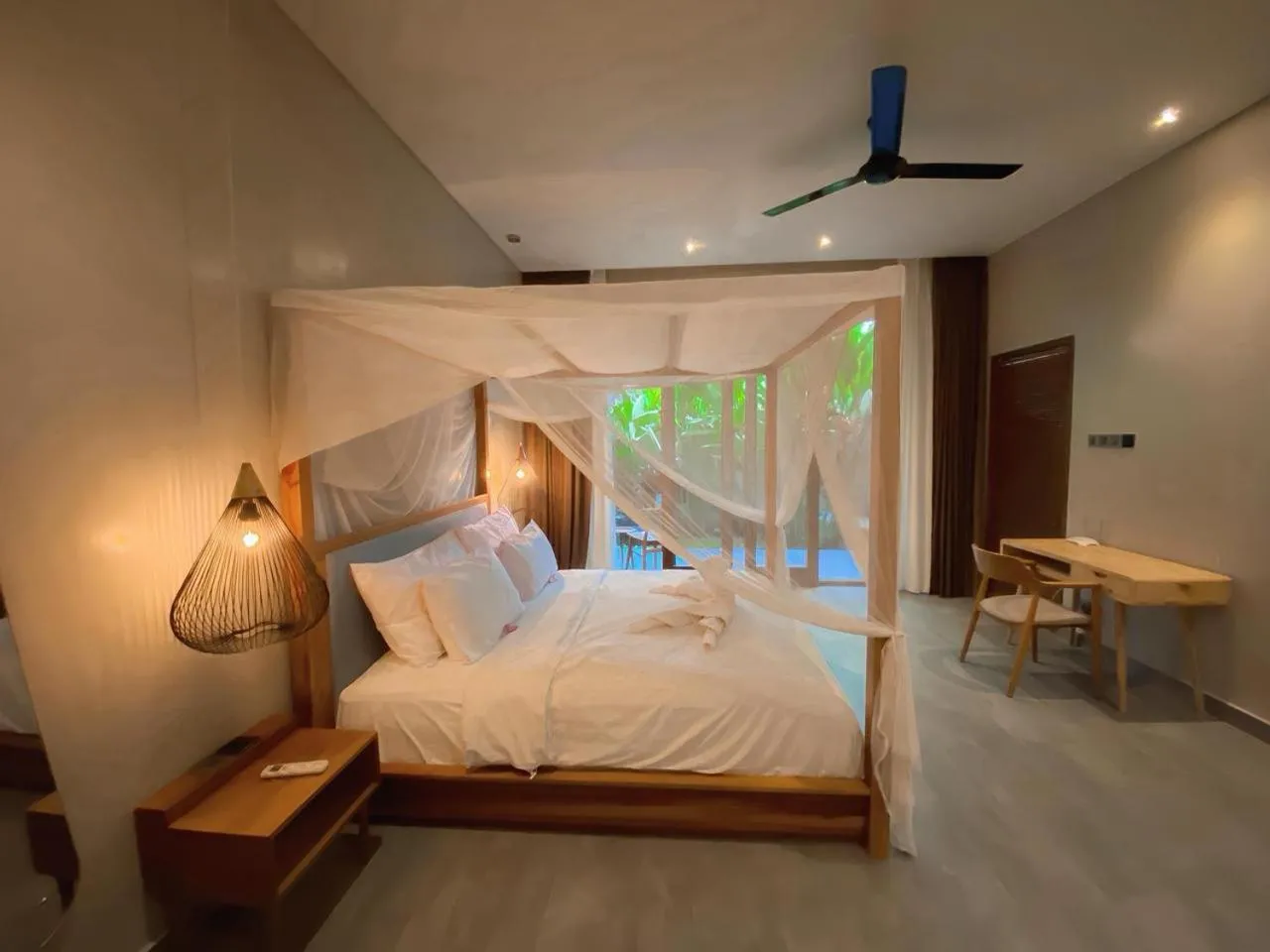 Bed in The Moonci