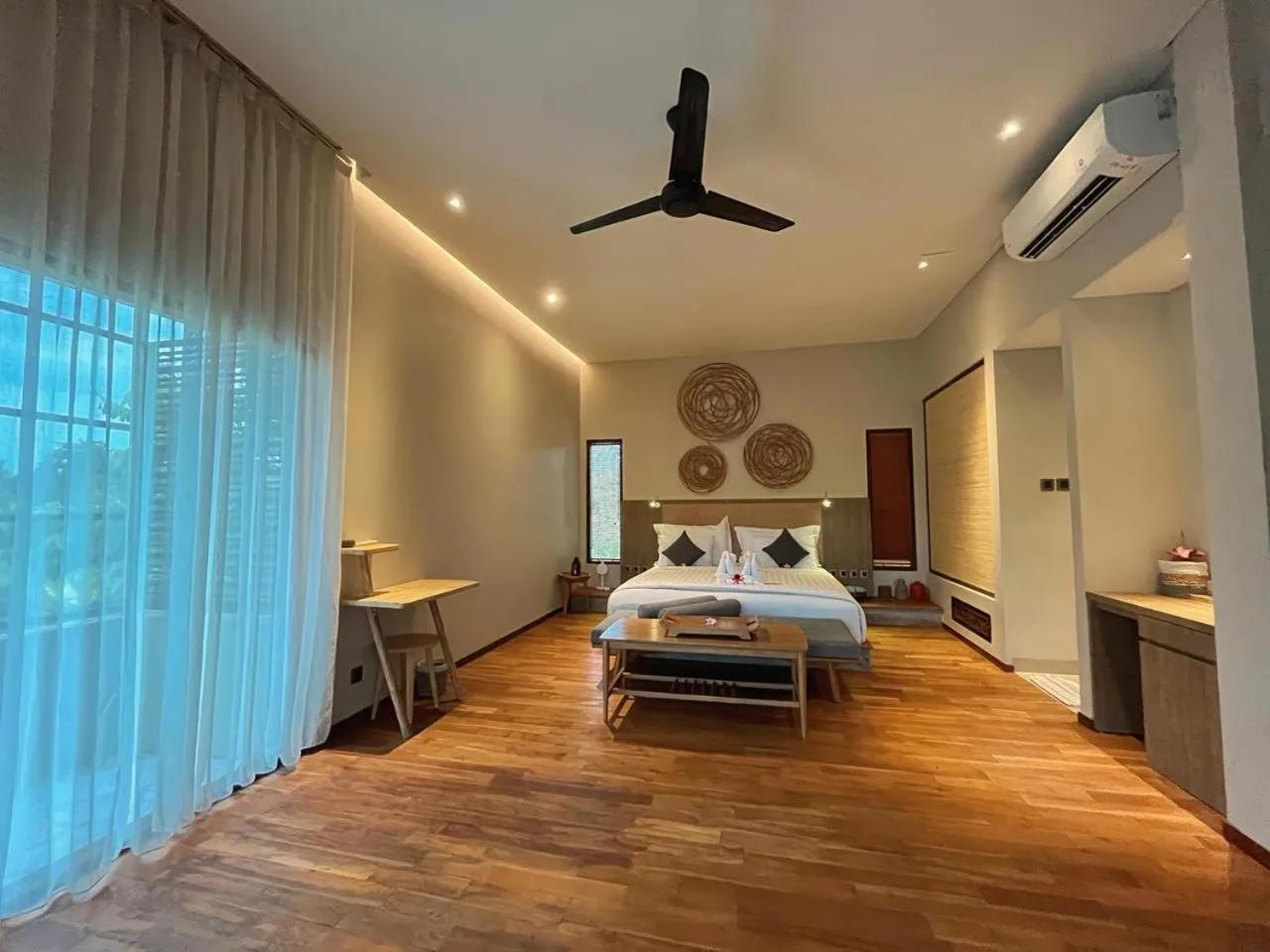 Bed in The Moonci