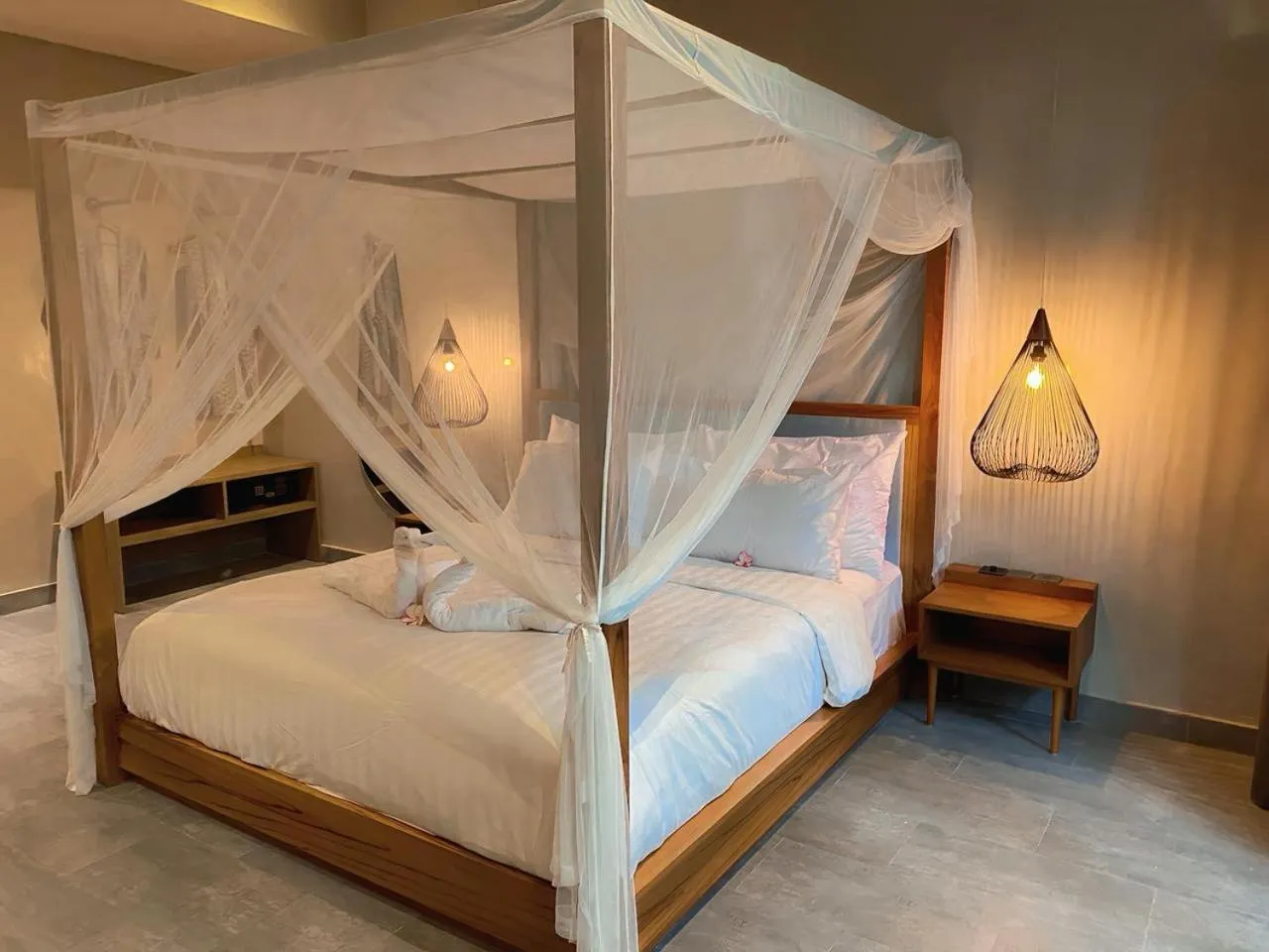 Bed in The Moonci