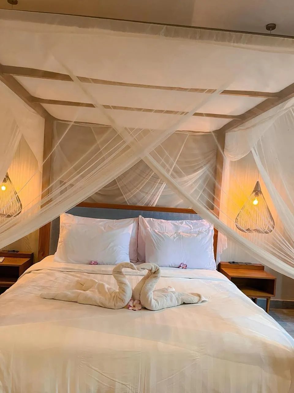 Bed in The Moonci