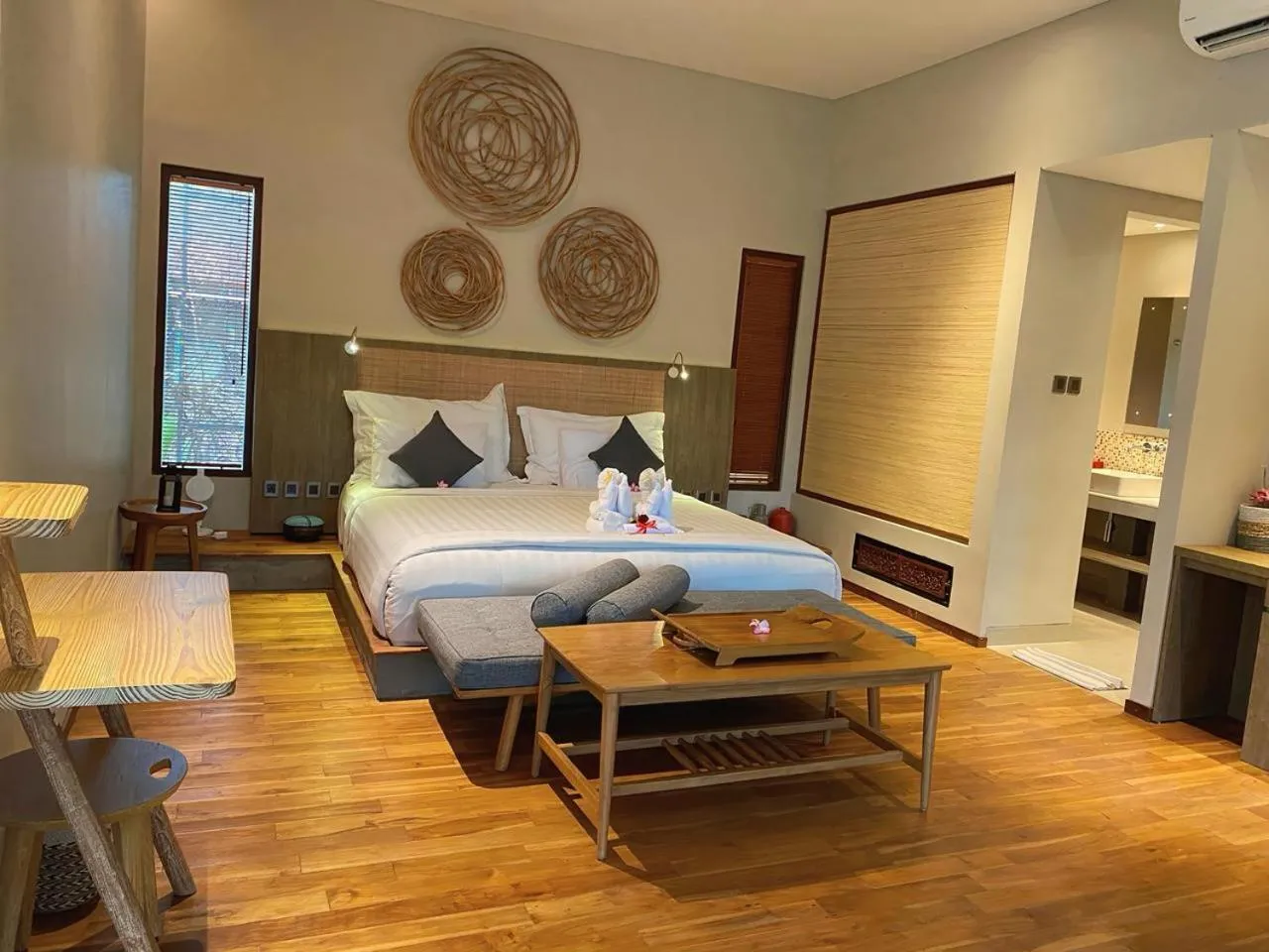 Bed in The Moonci