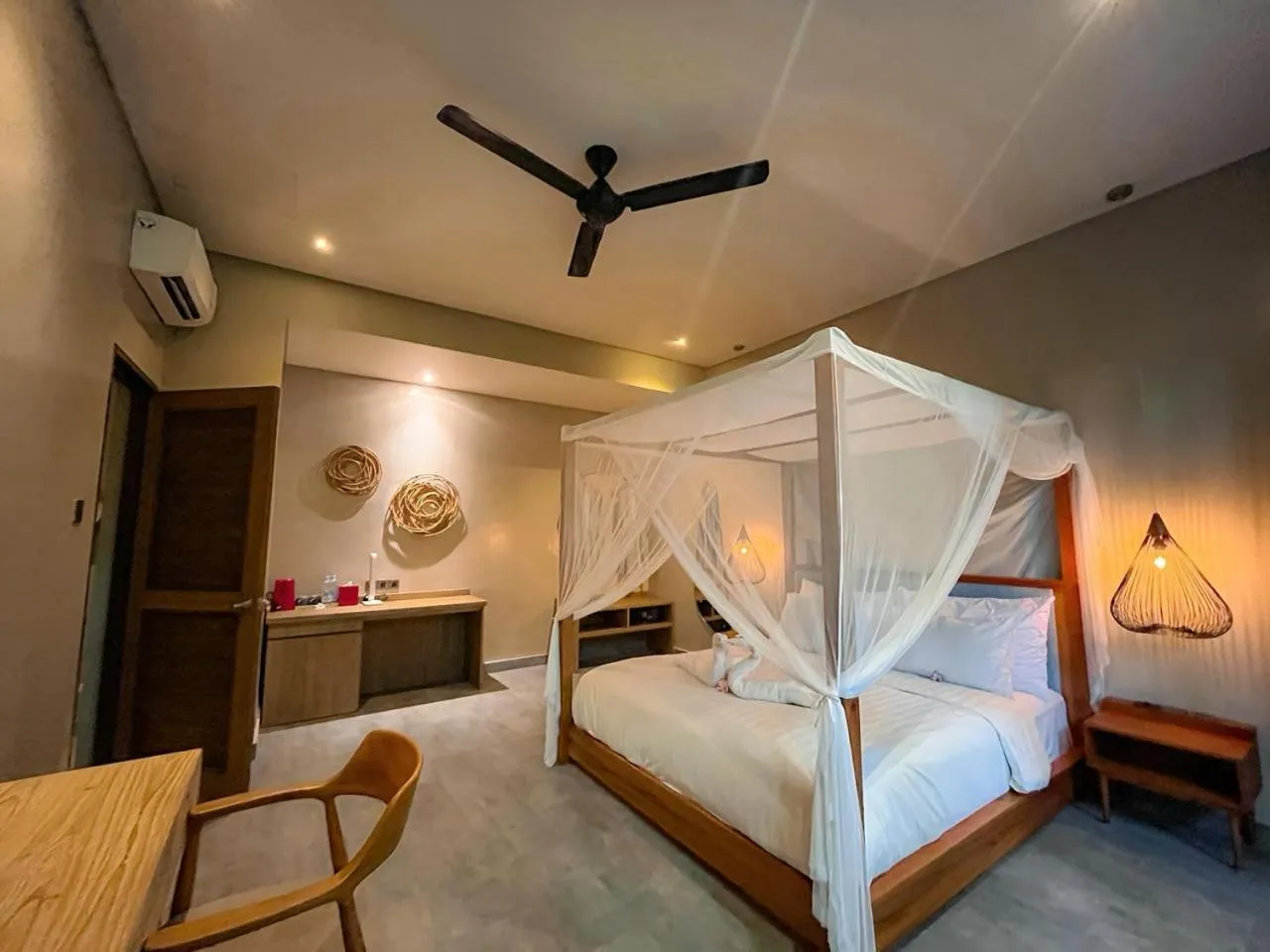 Bed in The Moonci
