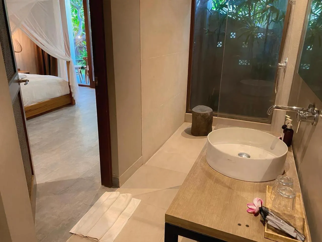 Toilet in The Moonci
