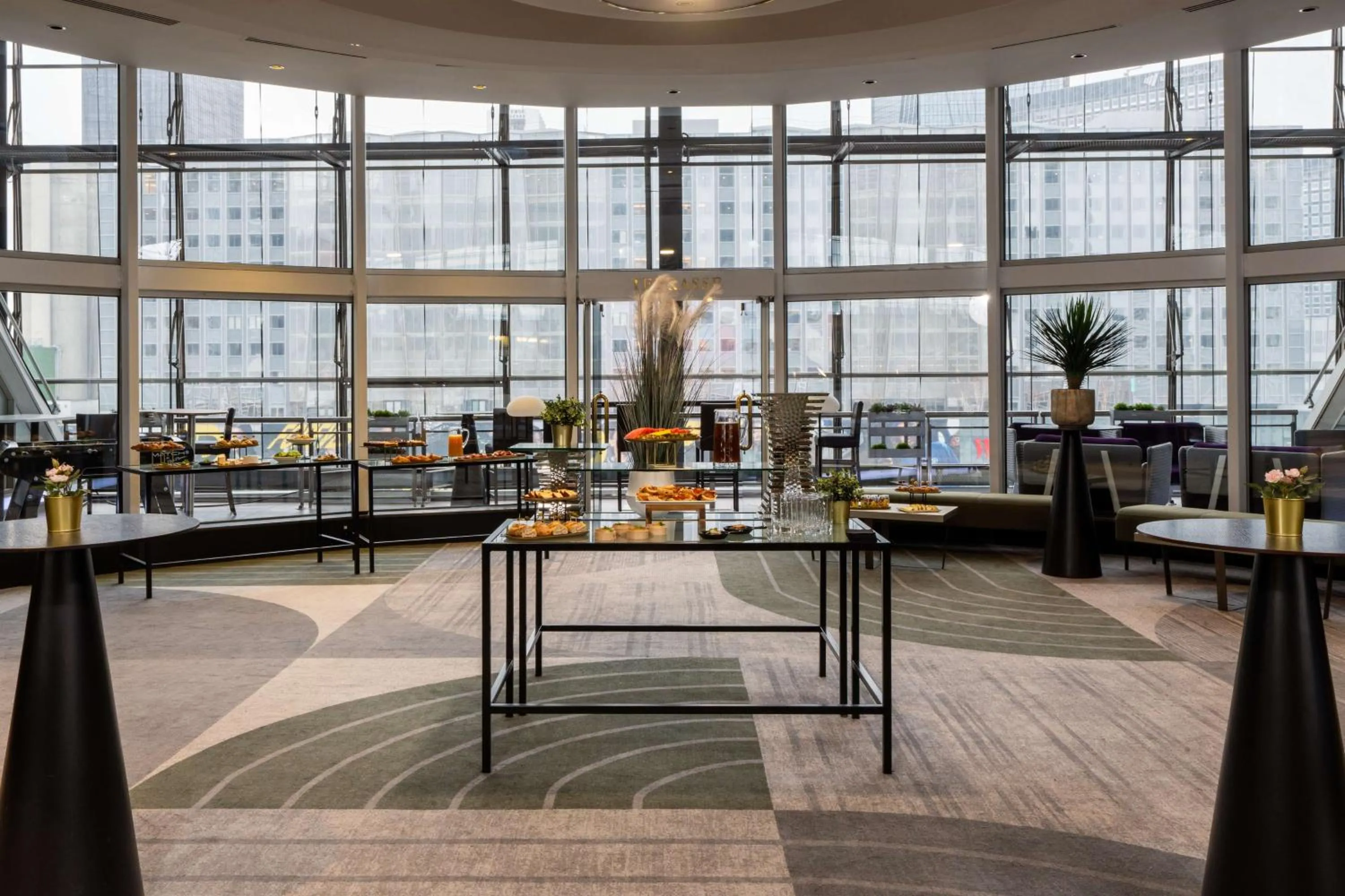 Meeting/conference room in Hilton Paris La Défense