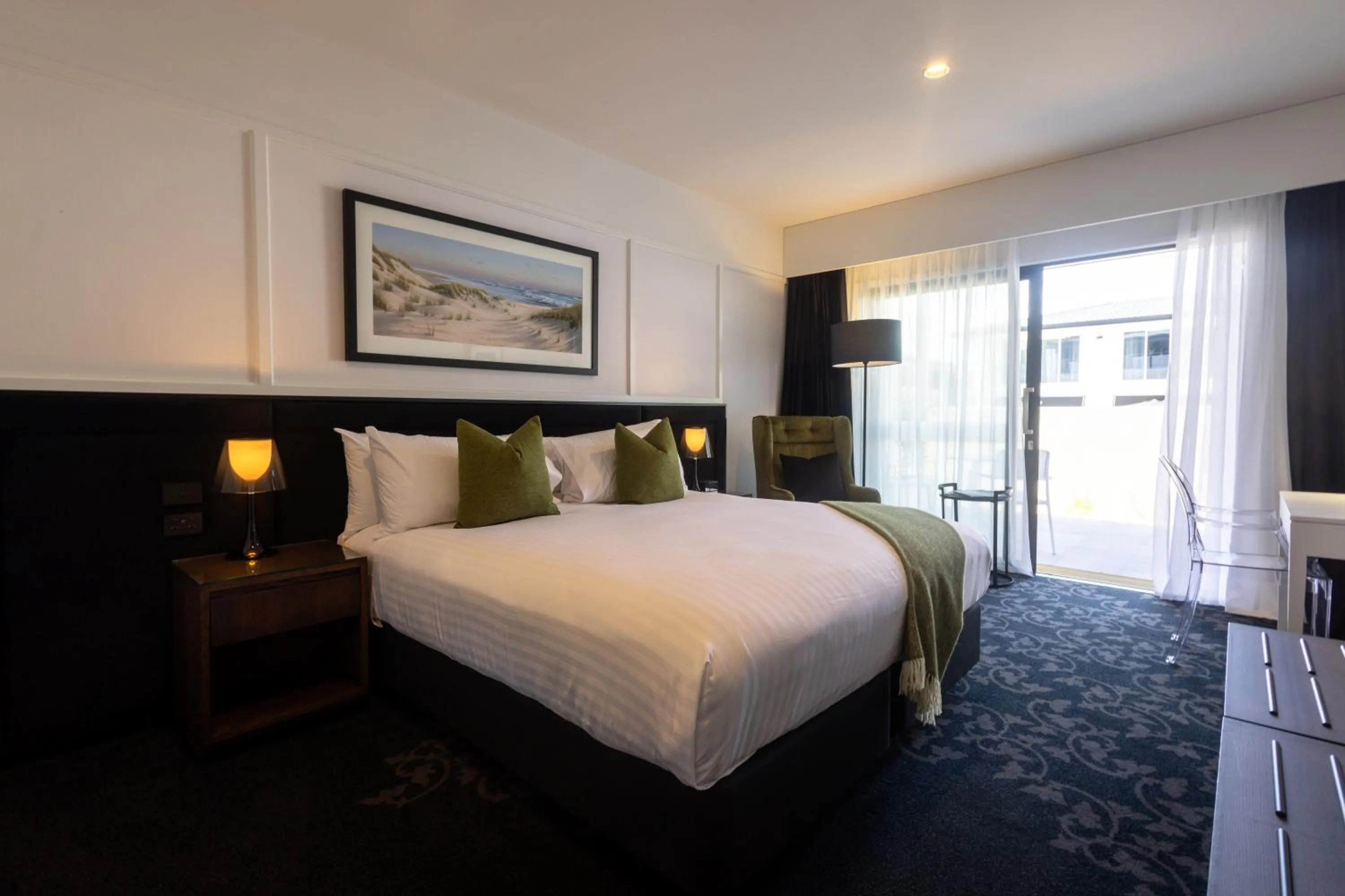 Photo of the whole room, Bed in Regent of Rotorua Boutique Hotel