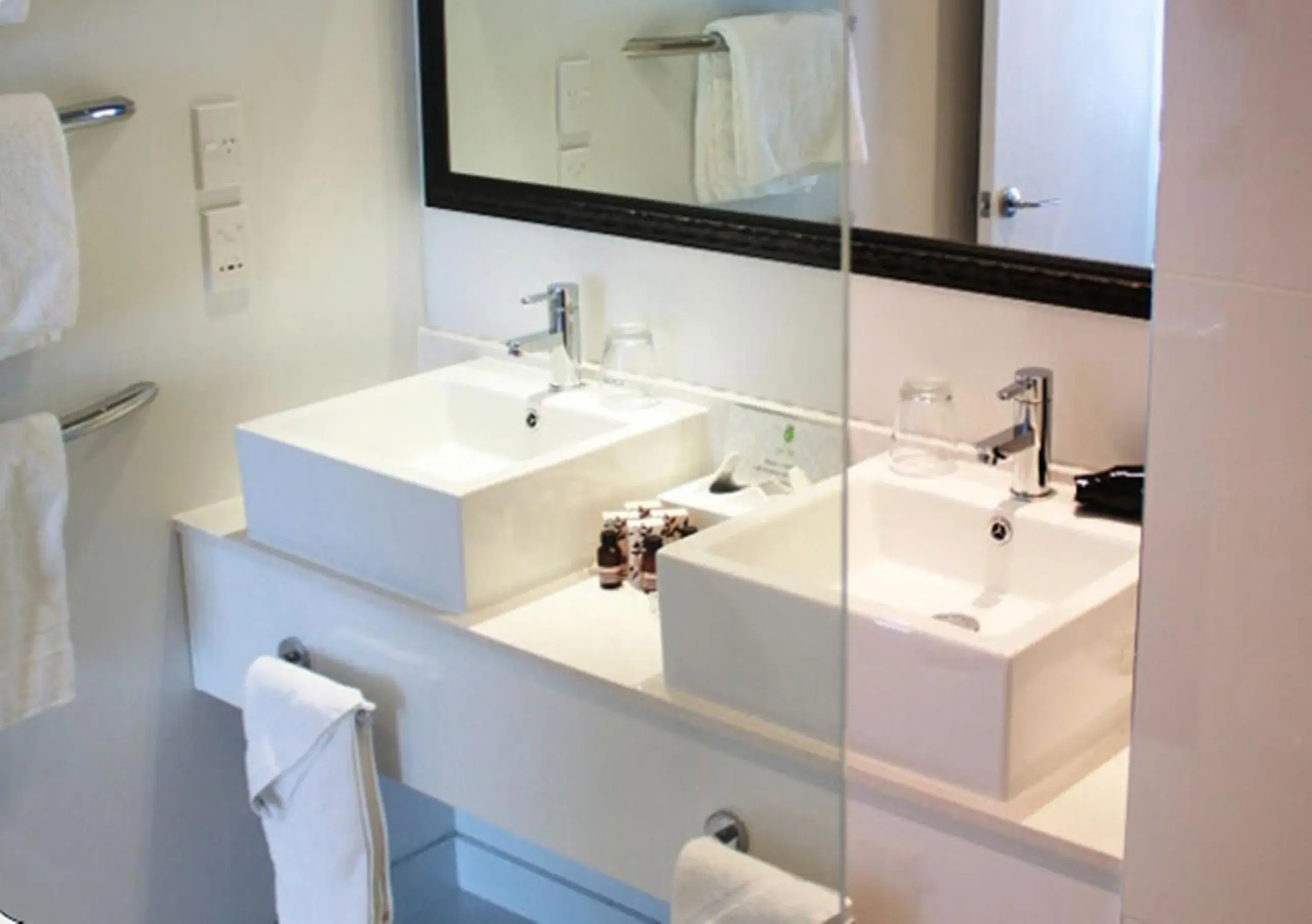 Bathroom in Regent of Rotorua Boutique Hotel Bathroom in Regent of Rotorua Boutique Hotel