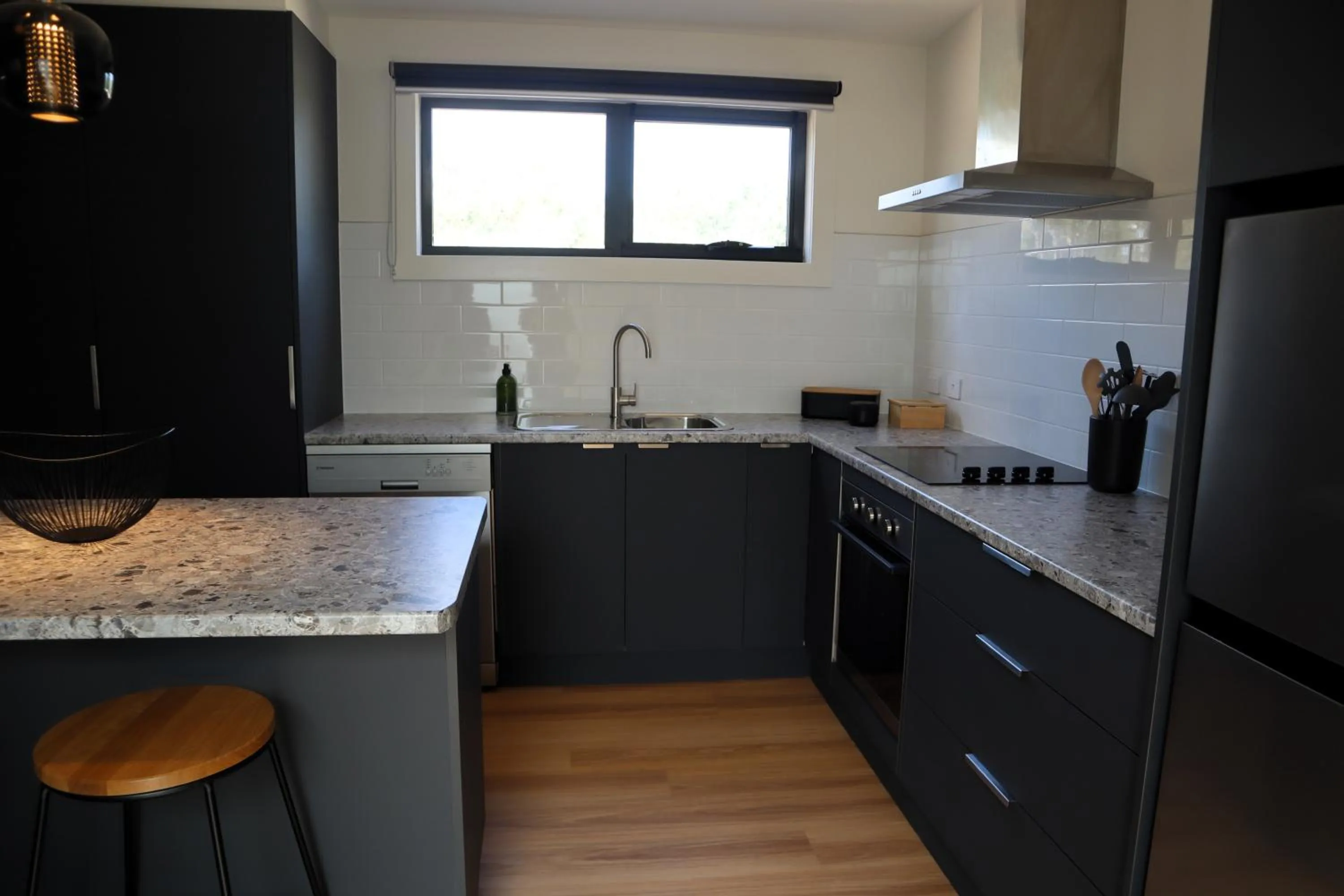 Kitchen or kitchenette in Grampians Getaway