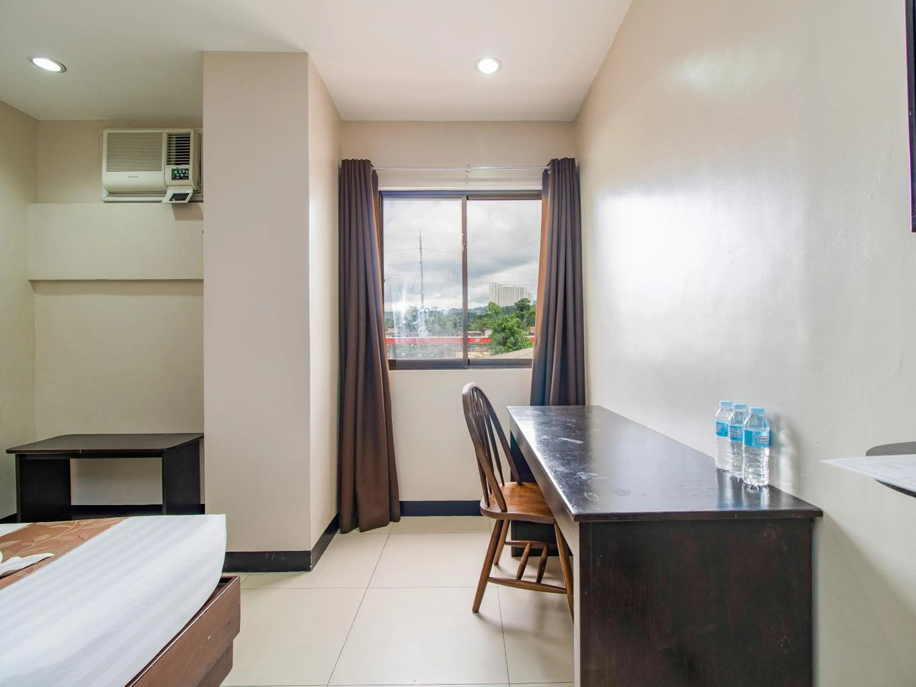 View (from property/room), Bed in Main Hotel & Suites