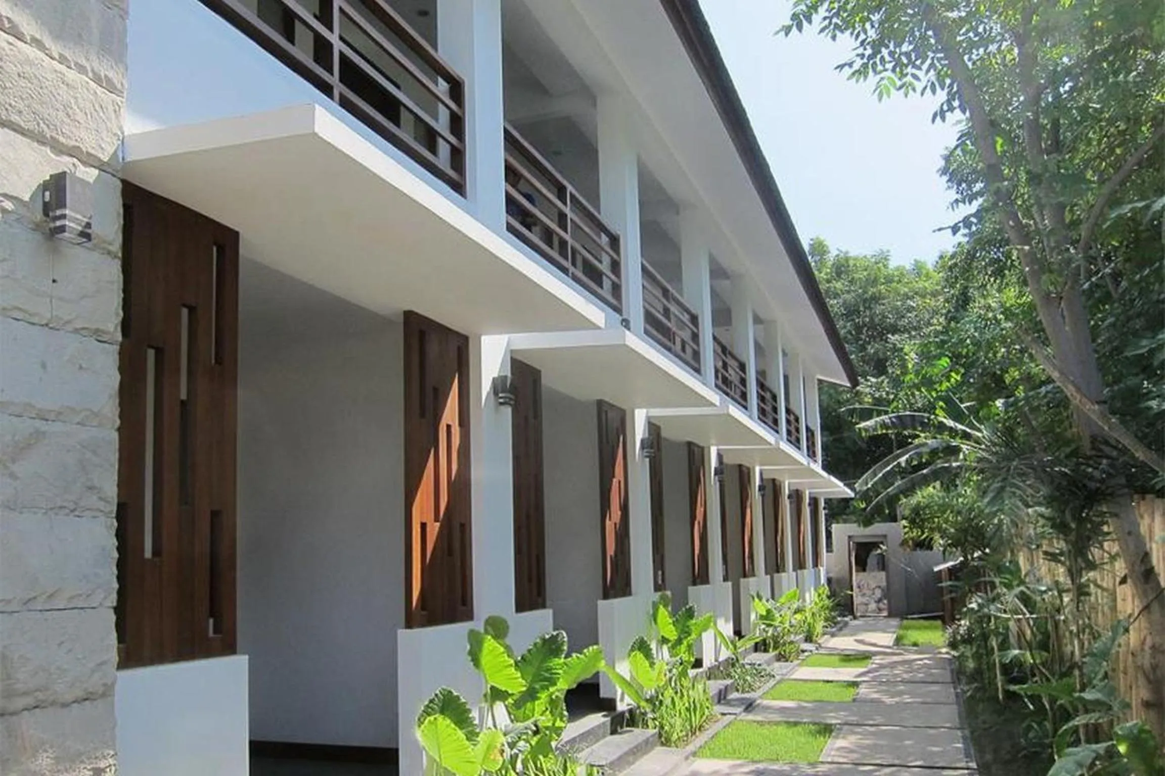 Property building in Dream Divers Resort