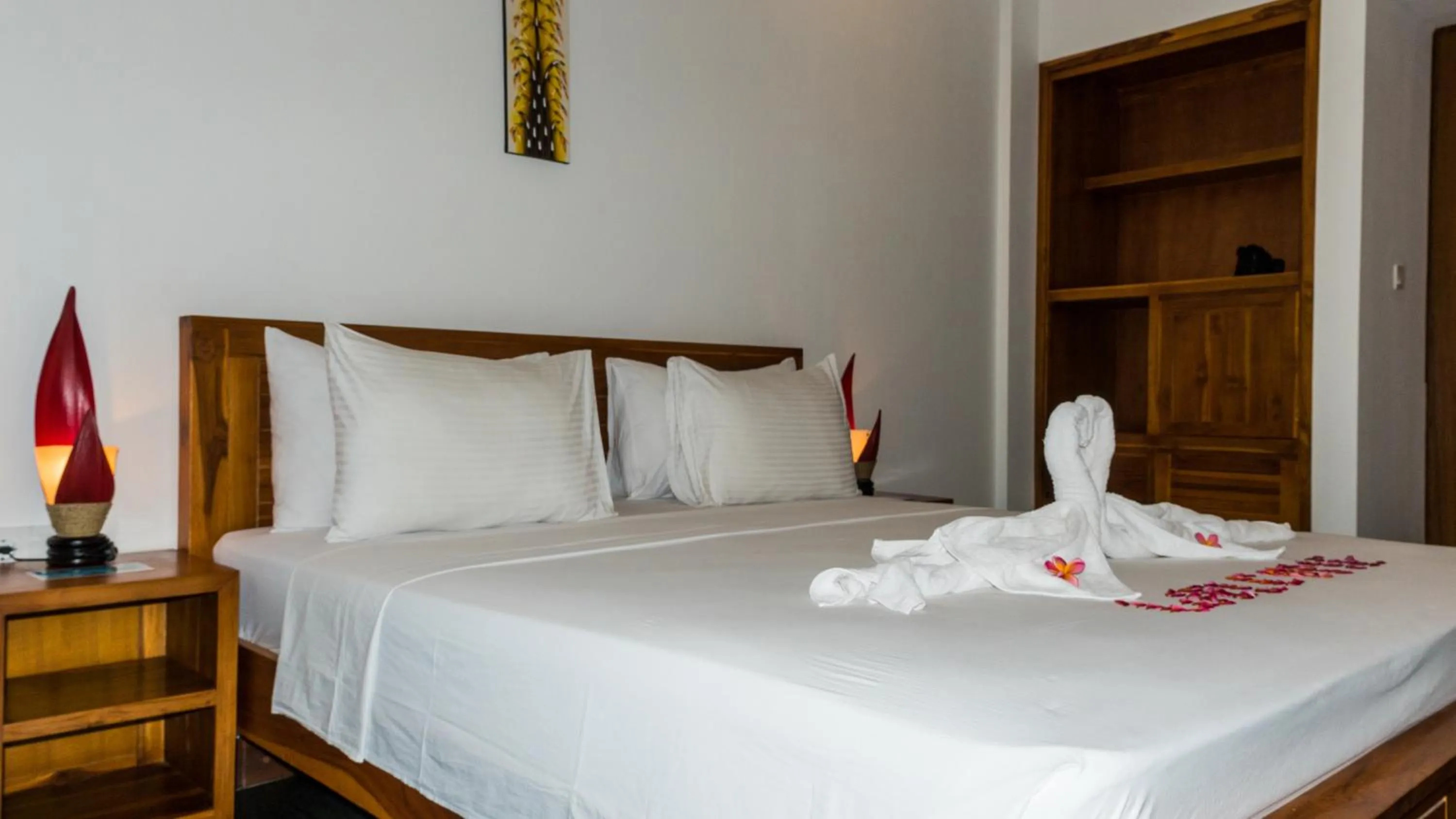 Bed in Dream Divers Resort