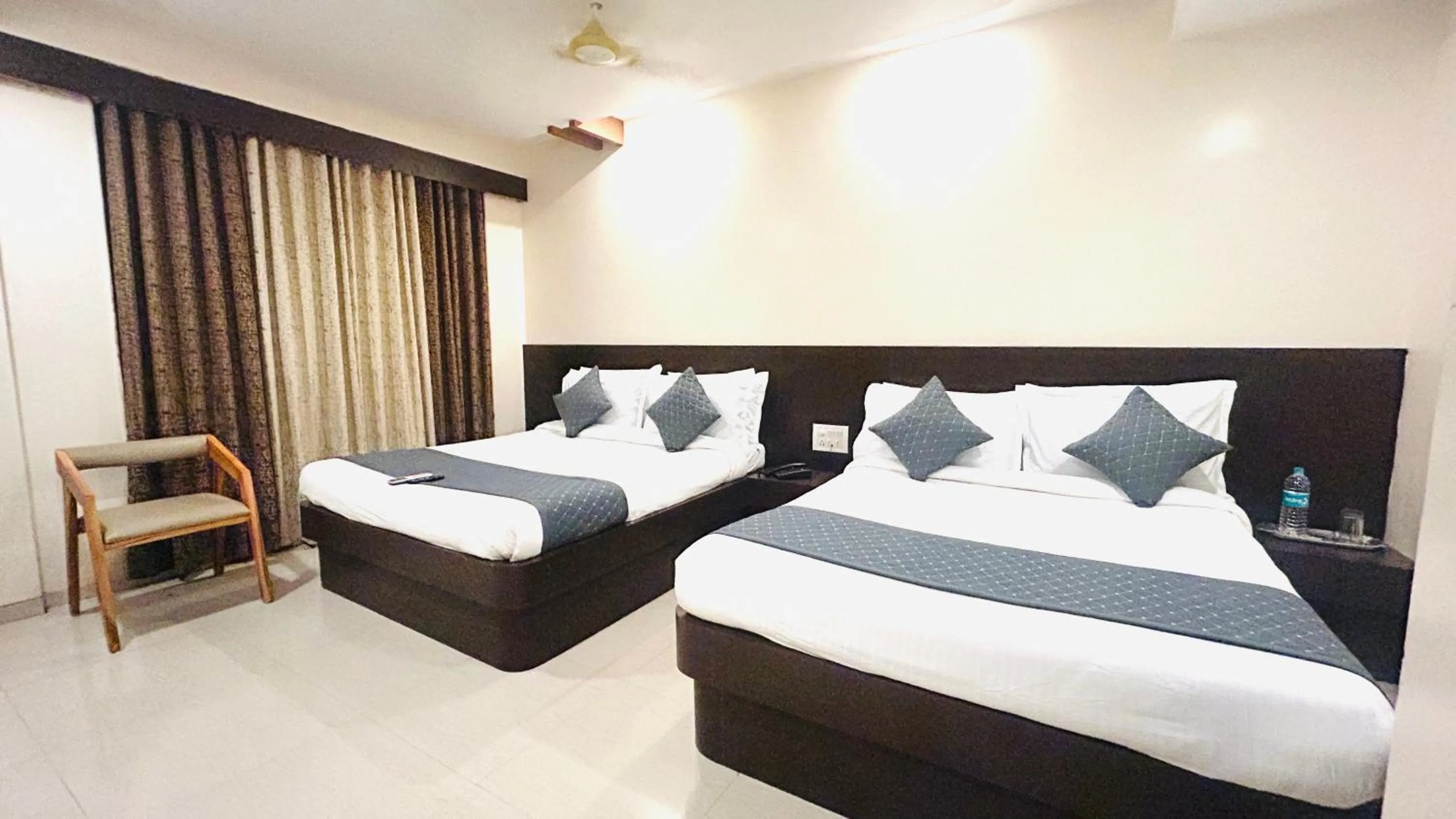 Bedroom, Bed in Hotel Krishna Sai Kutir