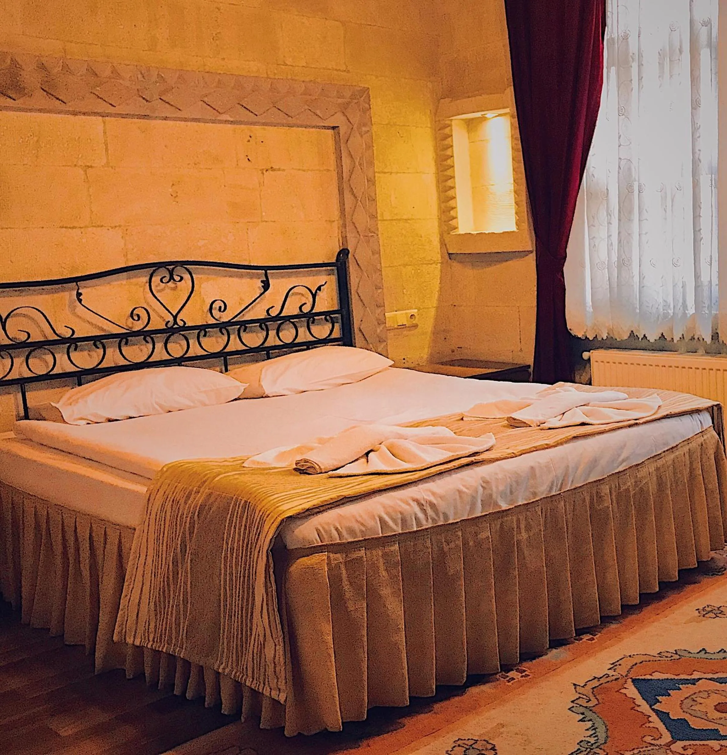 Bed in Cappadocia Stone Palace