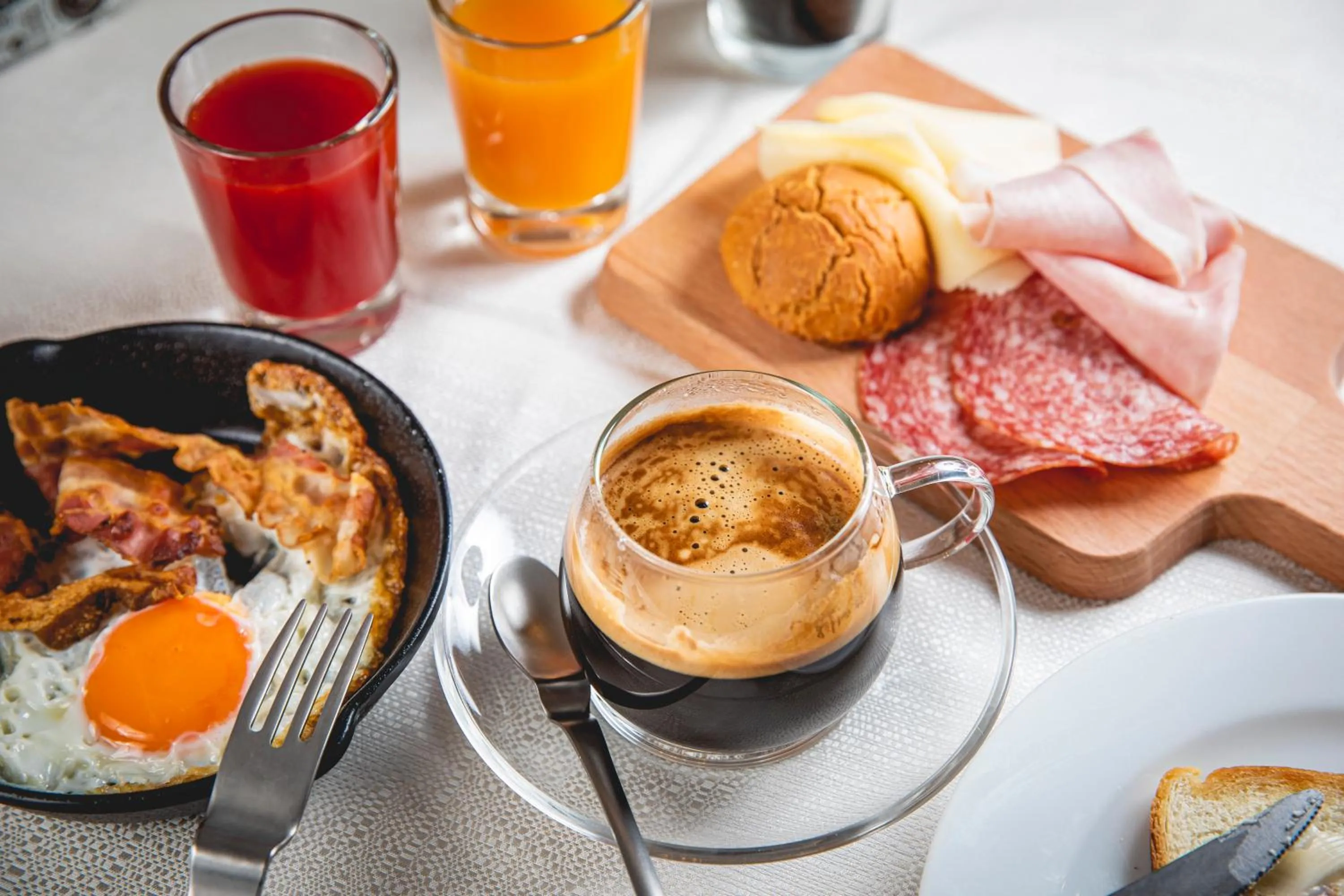 Breakfast in Hotel Ronchi