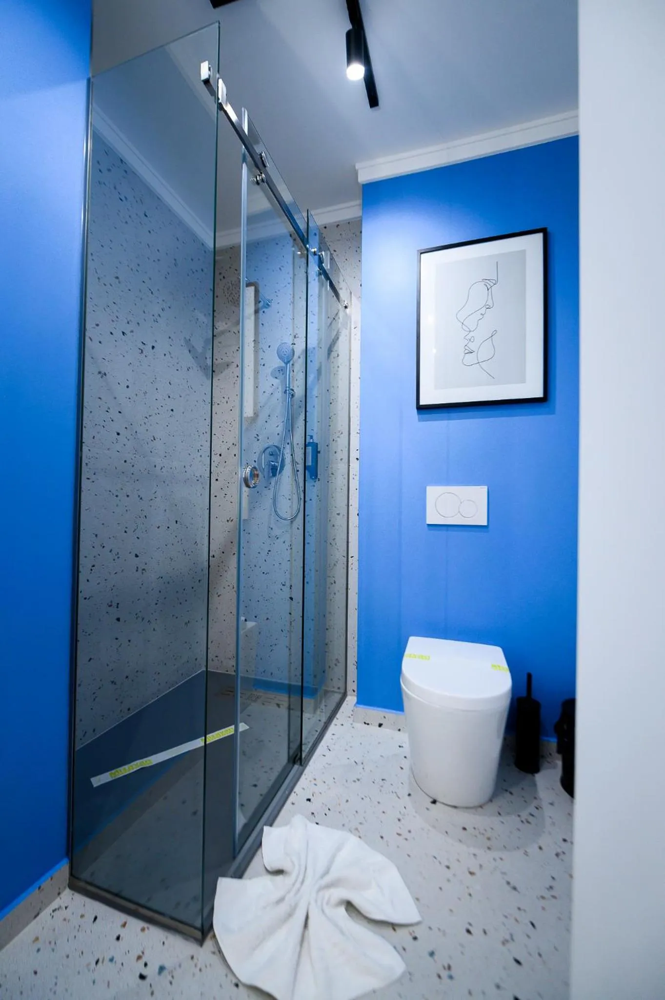 Shower in Hotel Bavaria