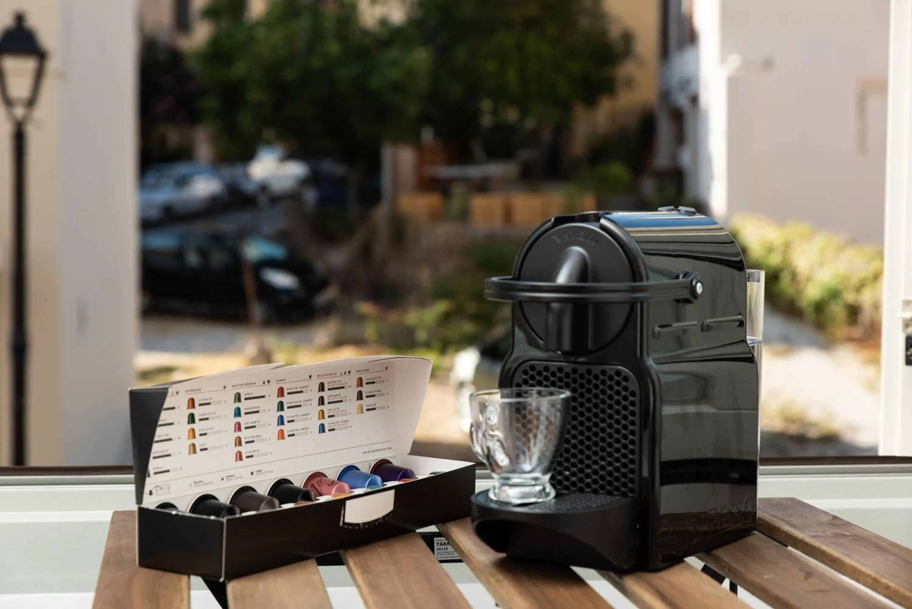 Coffee/tea facilities in Lignum Suites Chania