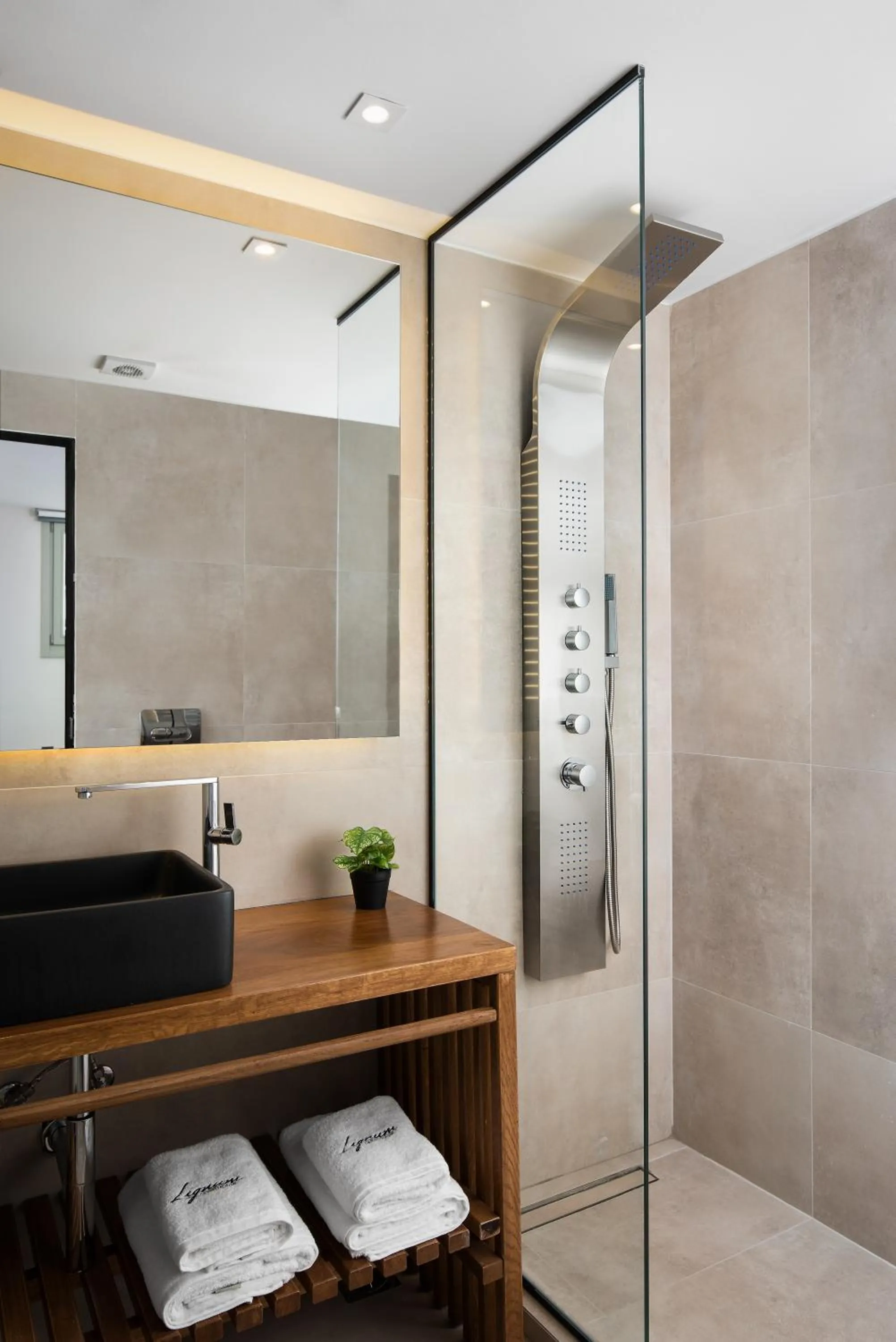 Bathroom in Lignum Suites Chania