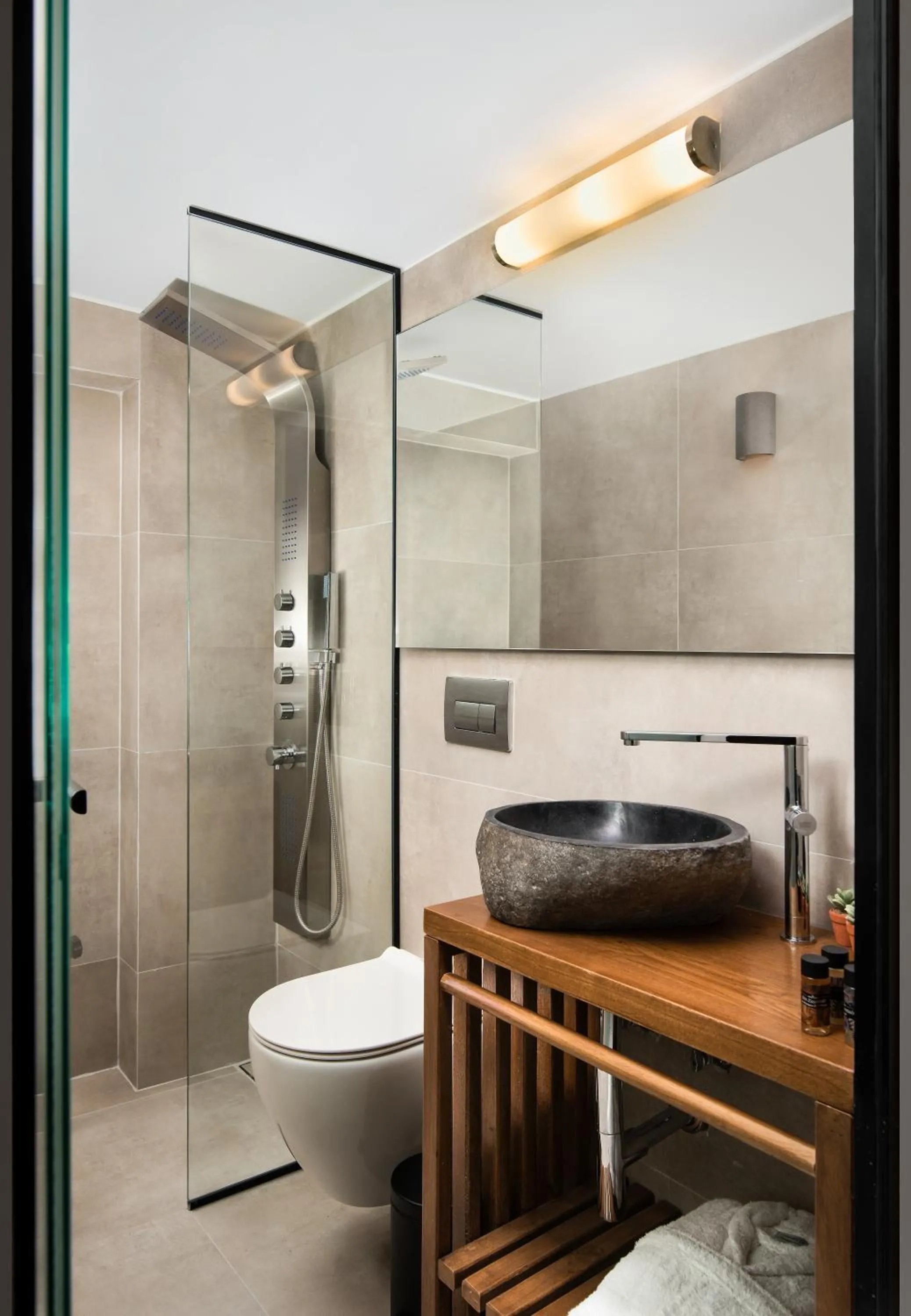Bathroom in Lignum Suites Chania