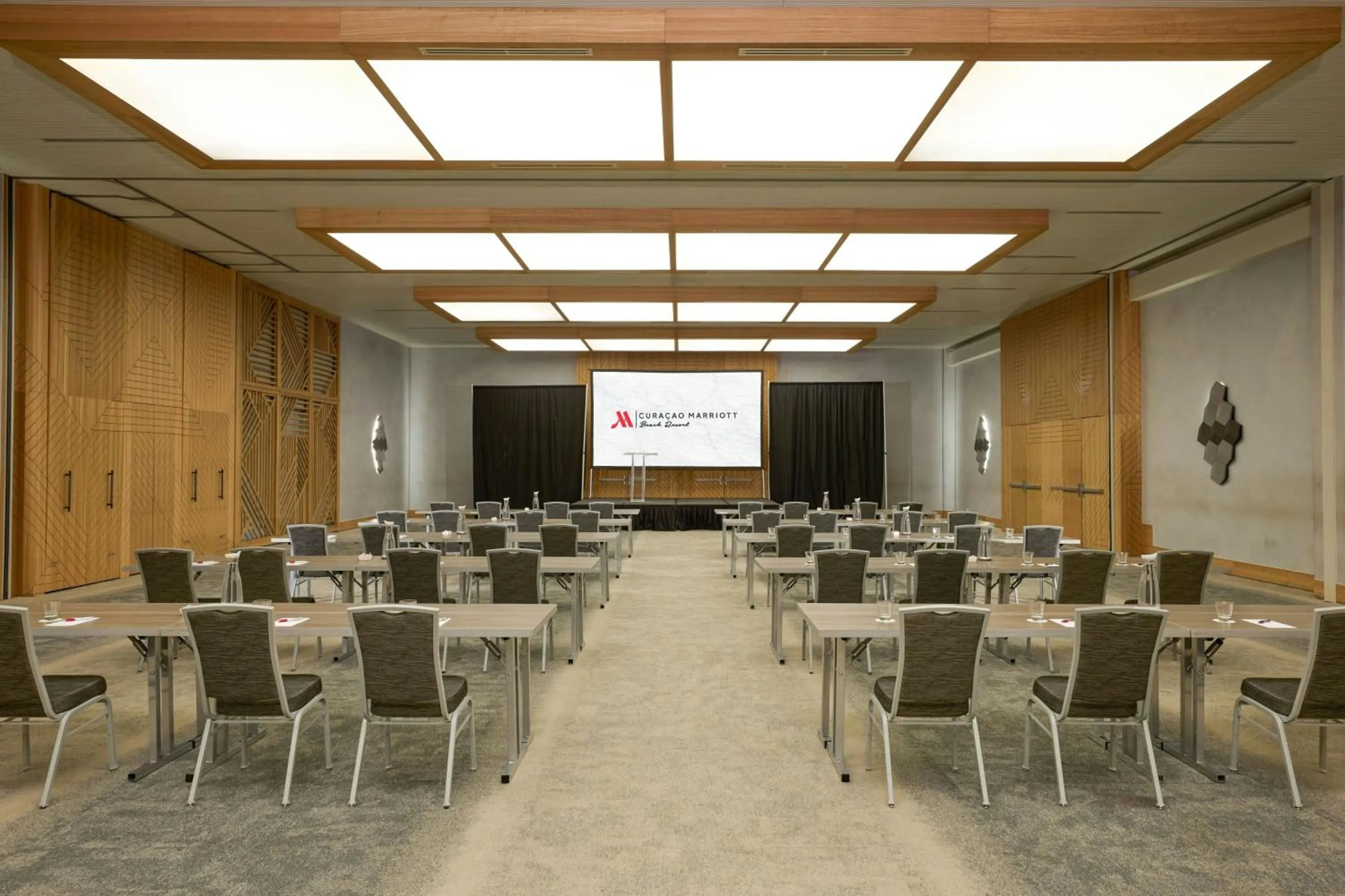 Meeting/conference room in Curaçao Marriott Beach Resort